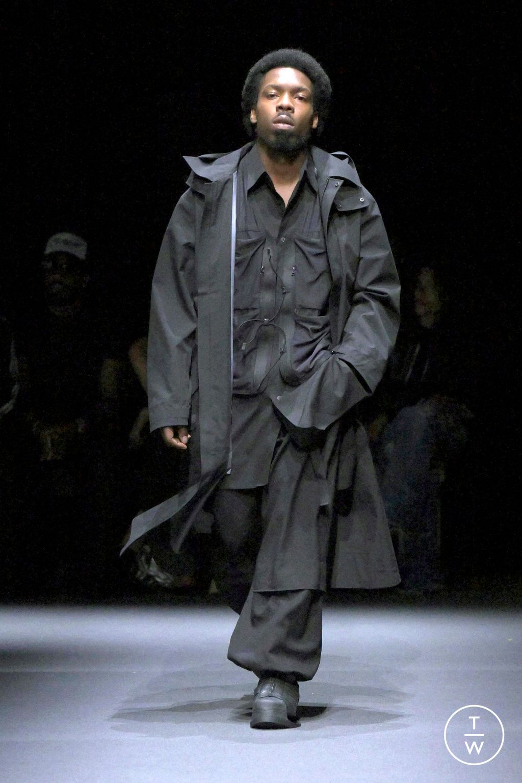 Fashion Week Paris Spring/Summer 2025 look 14 from the Y-3 collection menswear