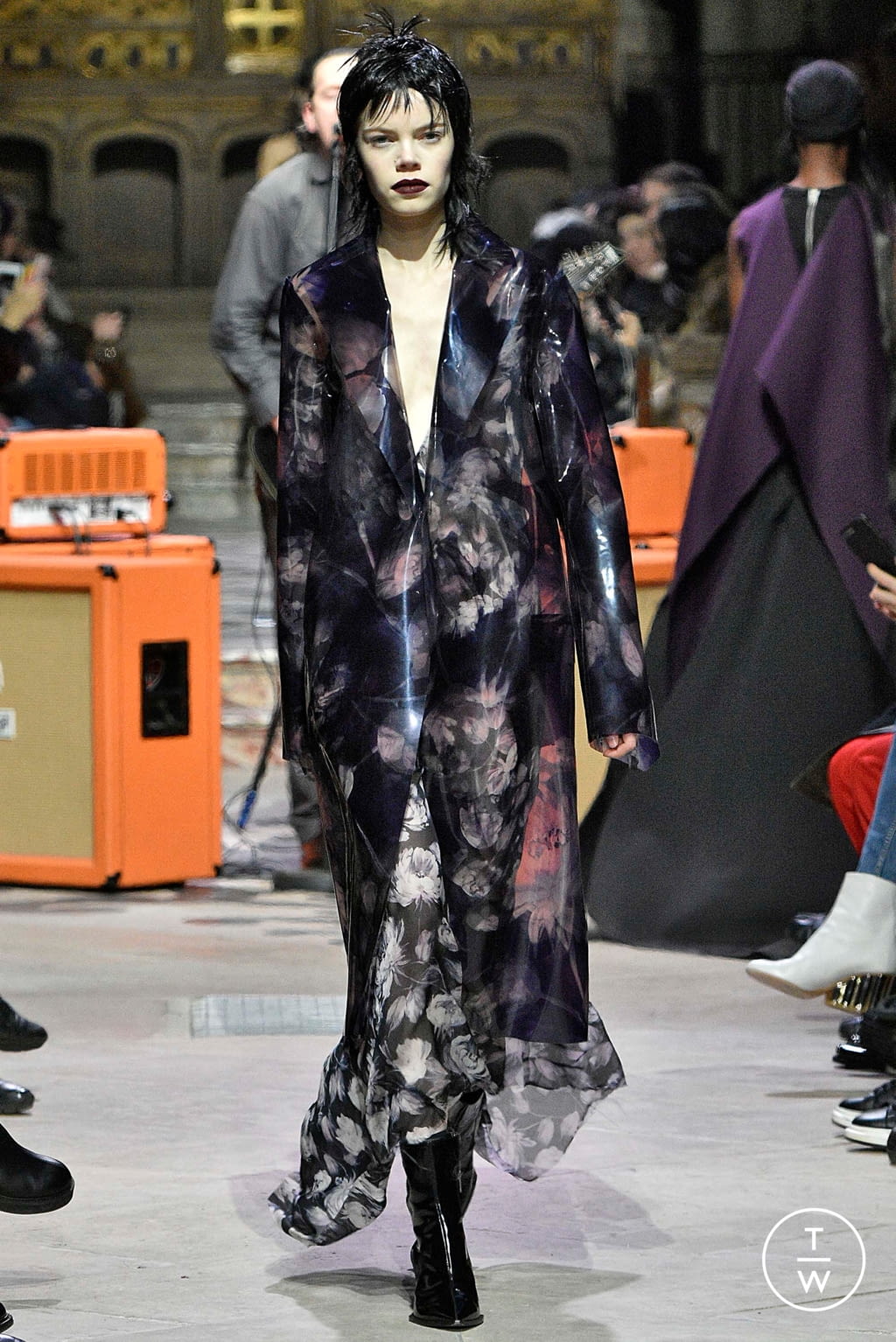 Fashion Week Paris Fall/Winter 2018 look 30 from the Yang Li collection 女装