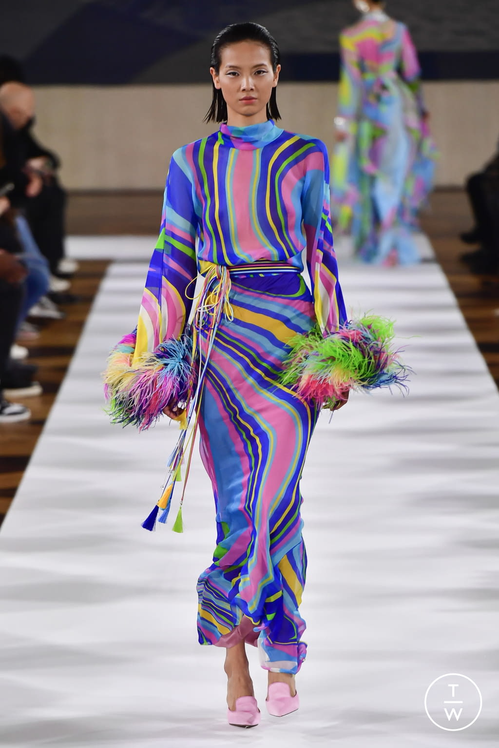 Fashion Week Paris Spring/Summer 2022 look 15 de la collection Yanina Couture couture