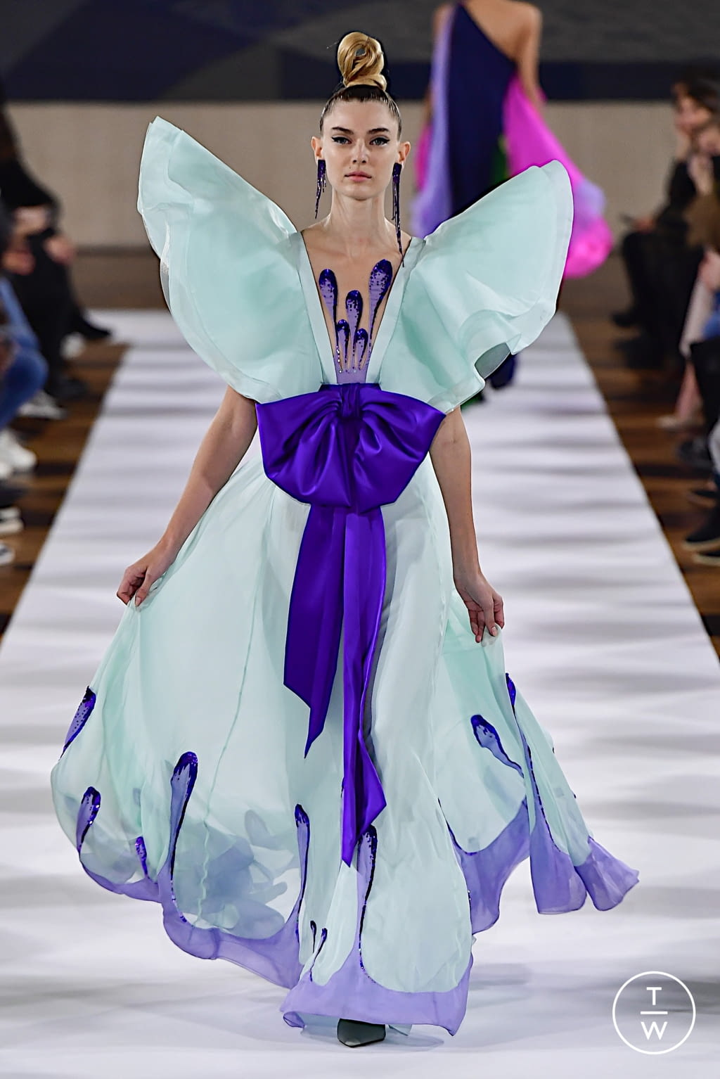 Fashion Week Paris Spring/Summer 2022 look 18 from the Yanina Couture collection couture