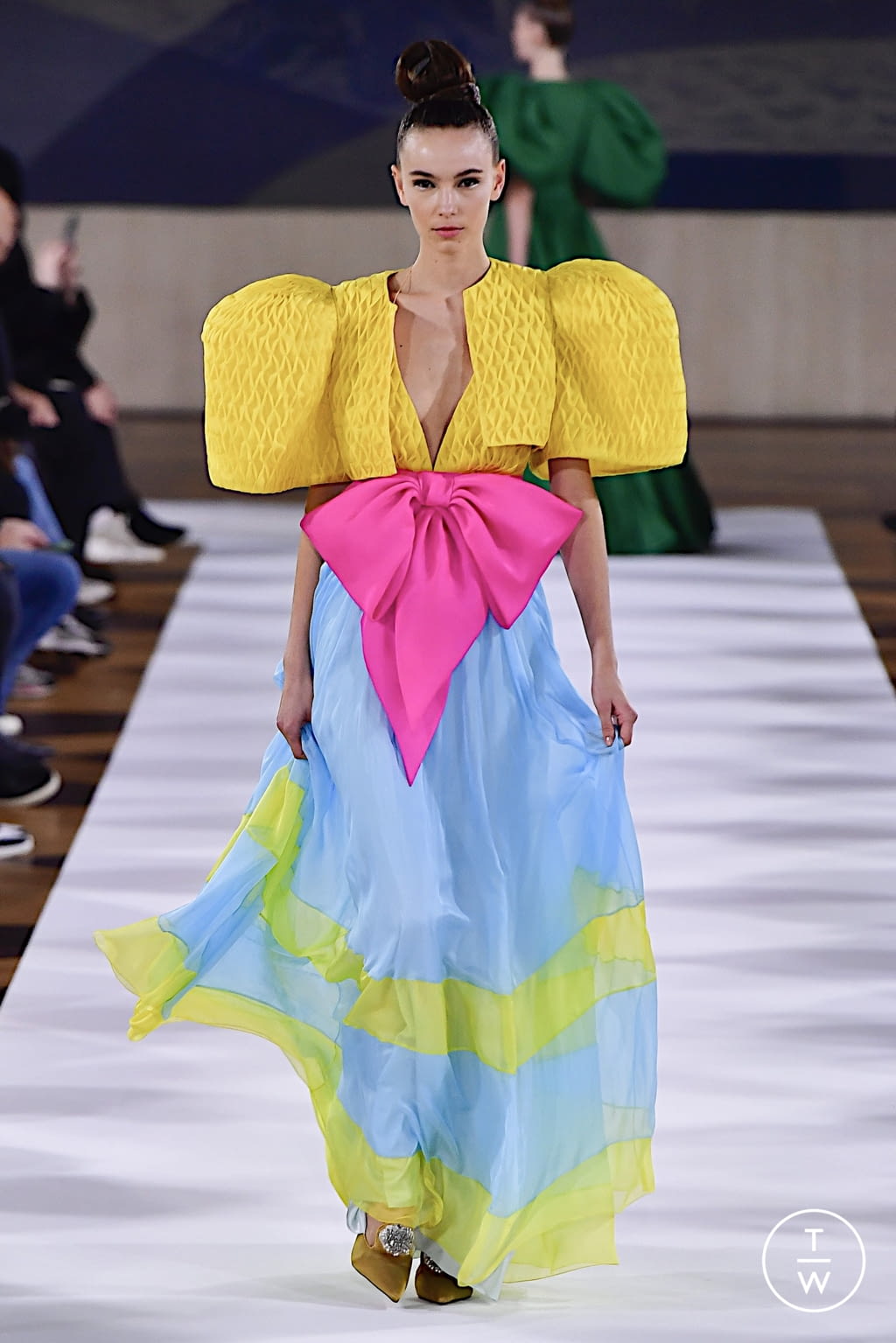 Fashion Week Paris Spring/Summer 2022 look 23 de la collection Yanina Couture couture