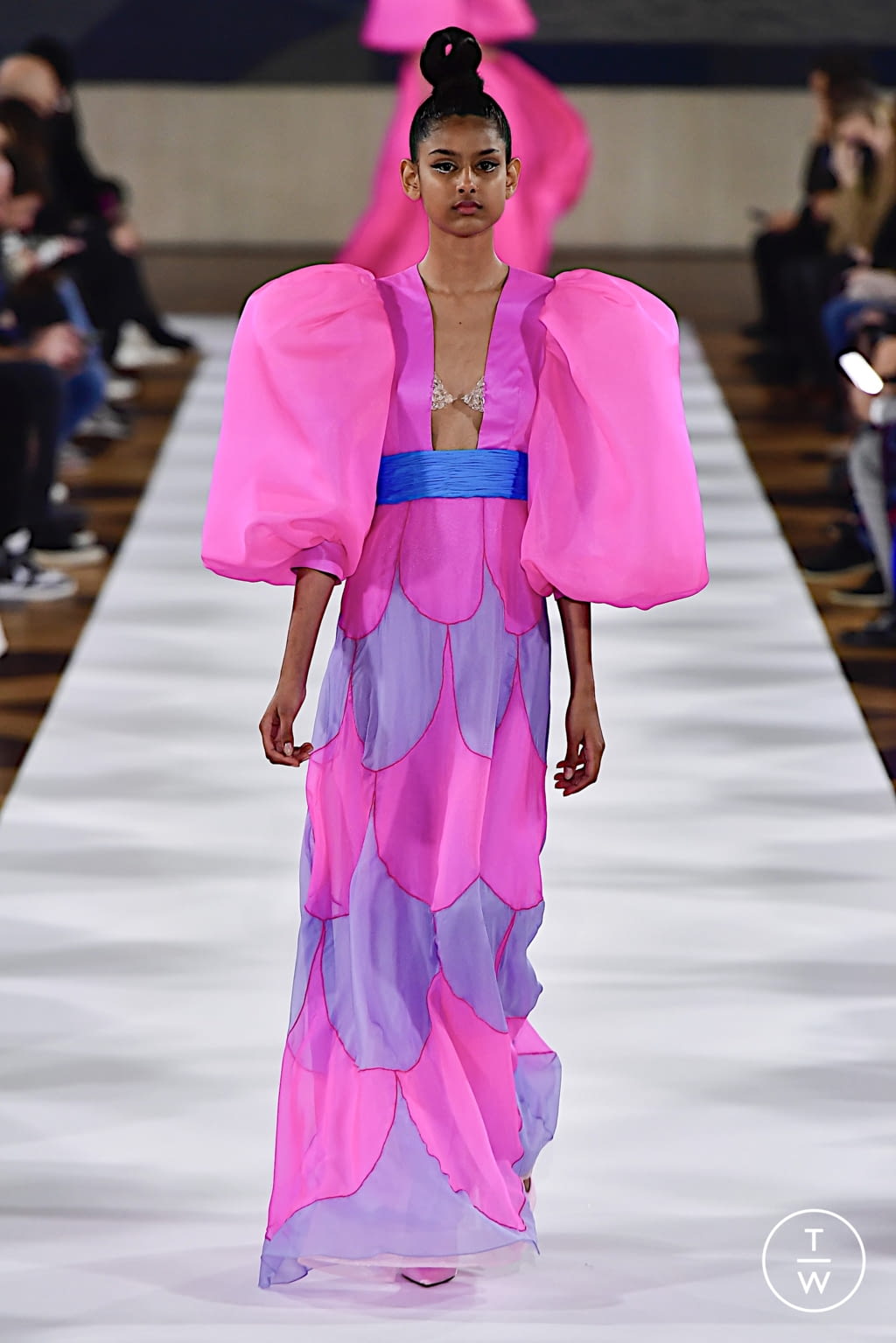 Fashion Week Paris Spring/Summer 2022 look 25 from the Yanina Couture collection couture
