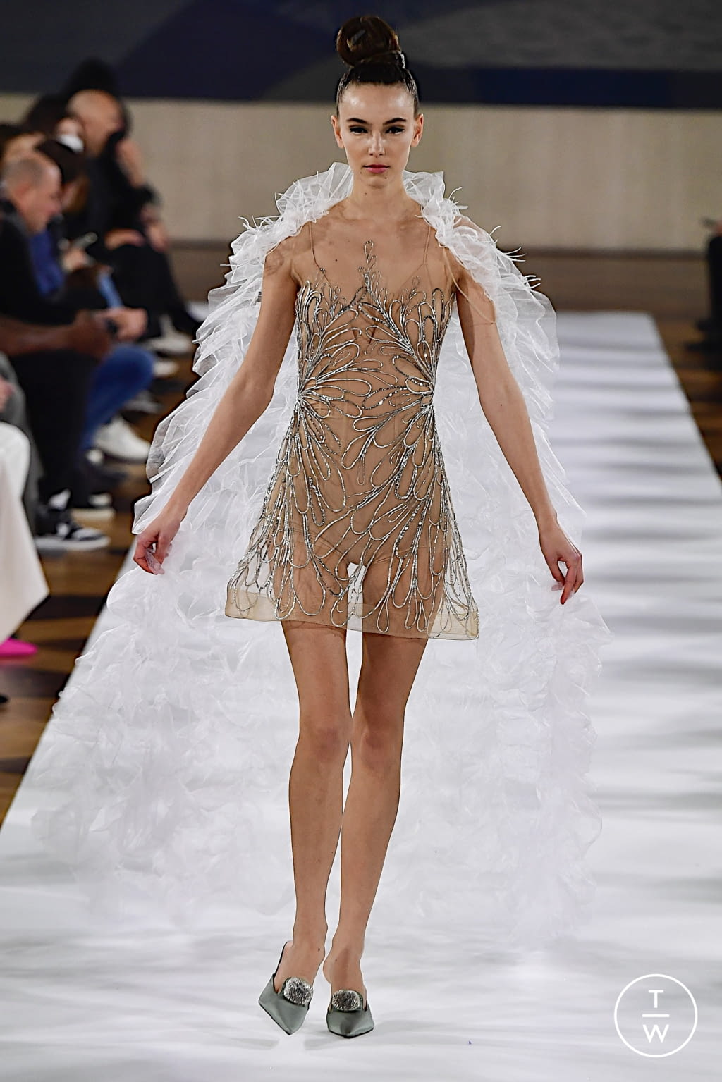 Fashion Week Paris Spring/Summer 2022 look 33 from the Yanina Couture collection couture