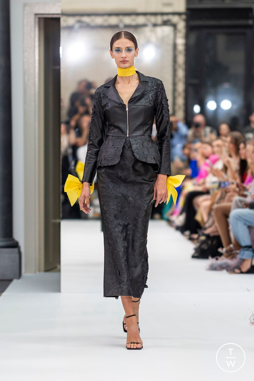 Fashion Week Paris Fall/Winter 2024 look 5 from the Yanina Couture collection couture