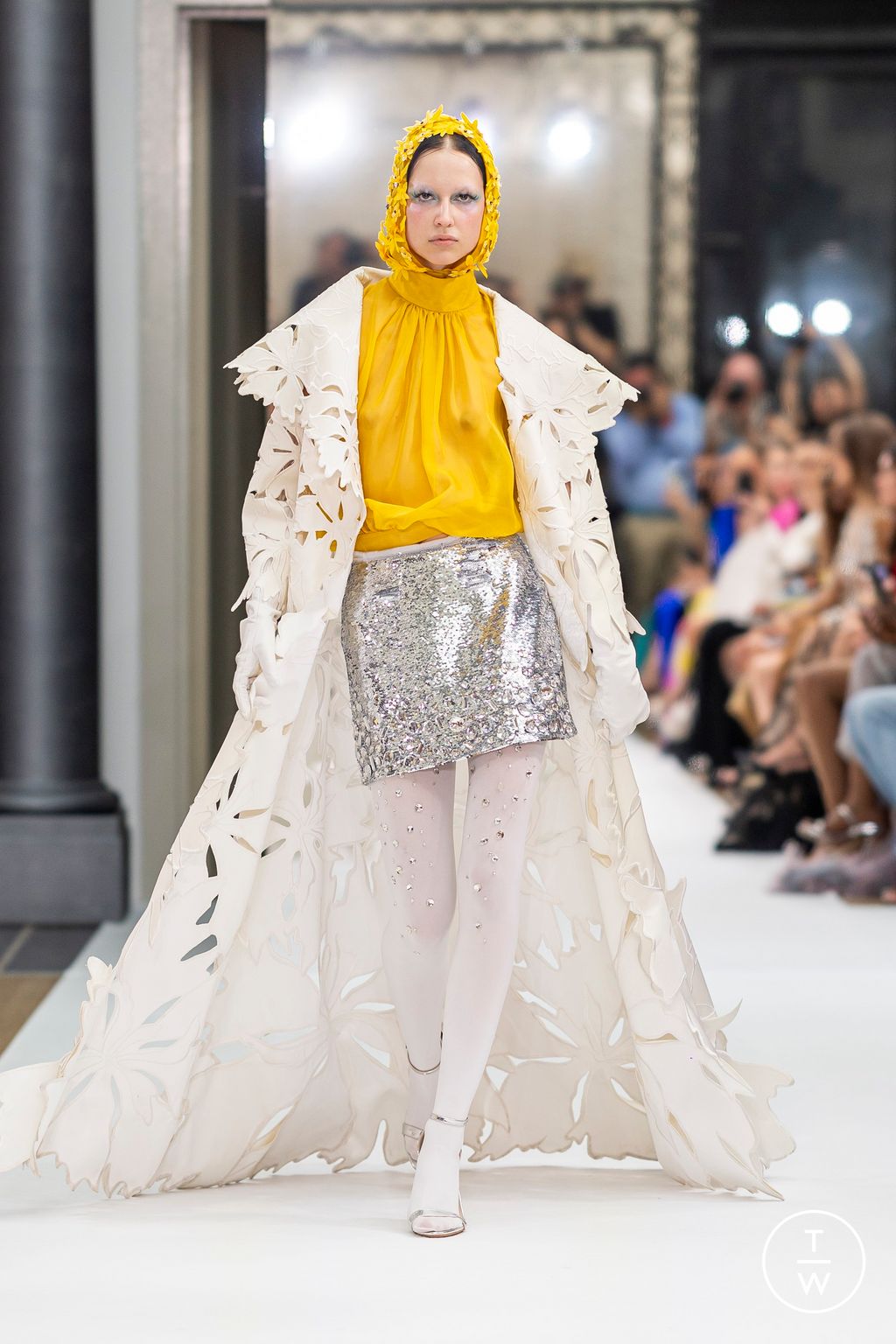 Fashion Week Paris Fall/Winter 2024 look 12 from the Yanina Couture collection couture