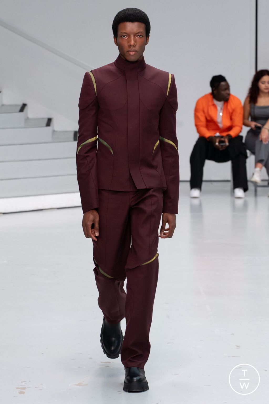 Fashion Week Paris Spring-Summer 2025 look 13 from the Yenesai collection menswear