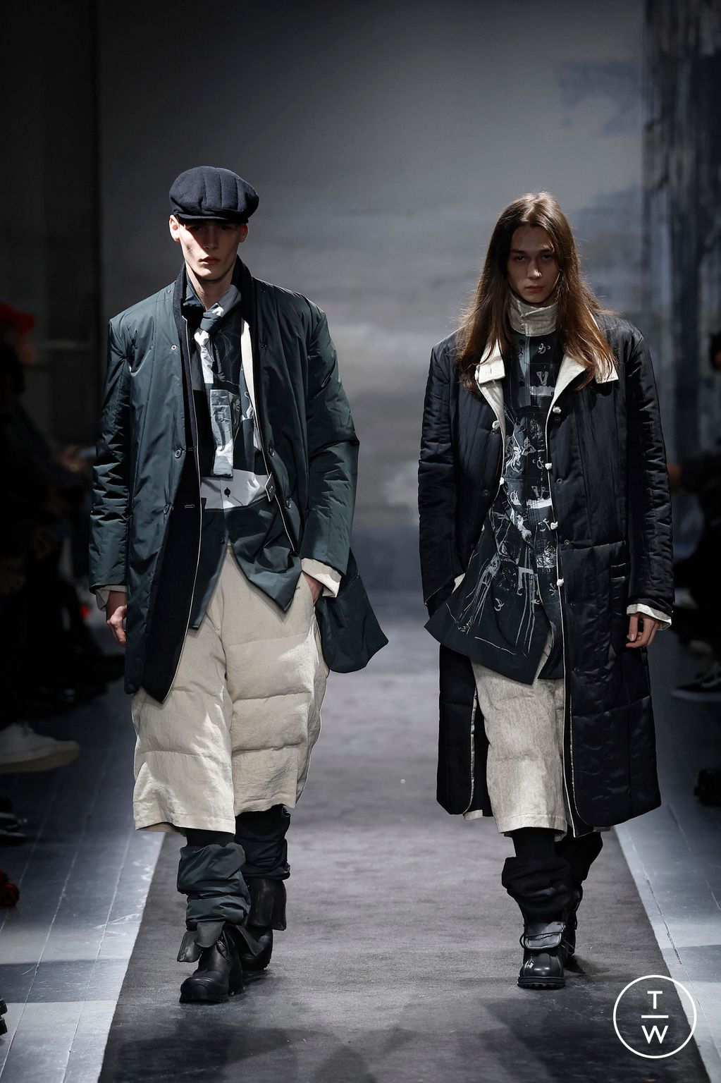 Fashion Week Paris Fall/Winter 2025 look 11 from the Yohji Yamamoto collection menswear