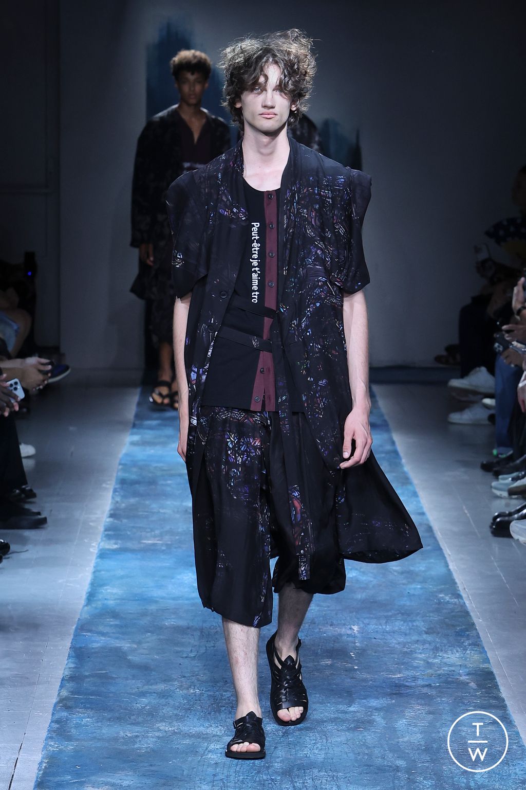 Fashion Week Paris Spring/Summer 2026 look 7 from the Yohji Yamamoto collection menswear