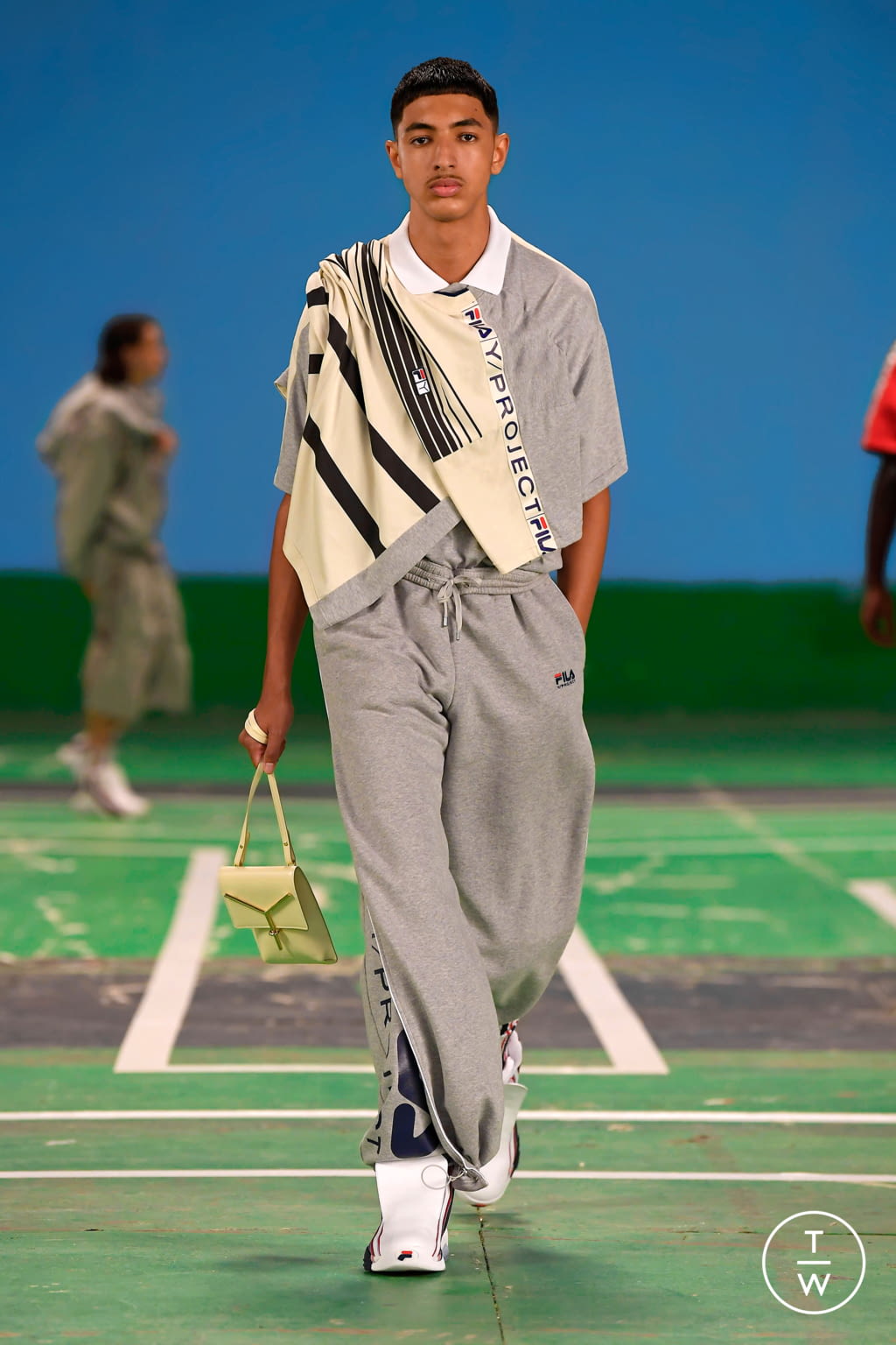 Fashion Week Paris Spring/Summer 2022 look 38 from the Y/PROJECT collection menswear