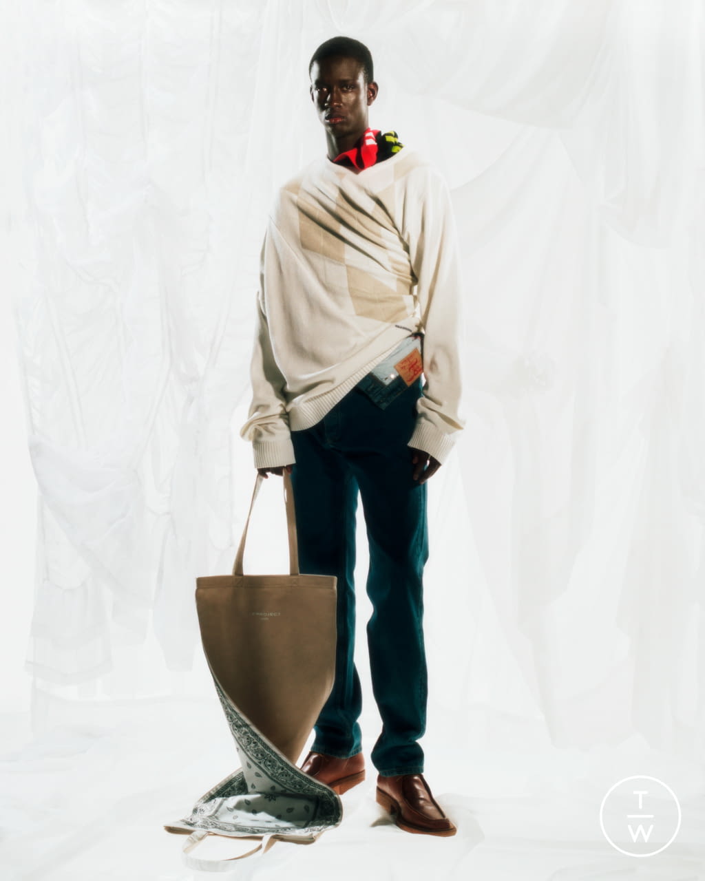 Fashion Week Paris Spring/Summer 2021 look 28 from the Y/PROJECT collection 男装