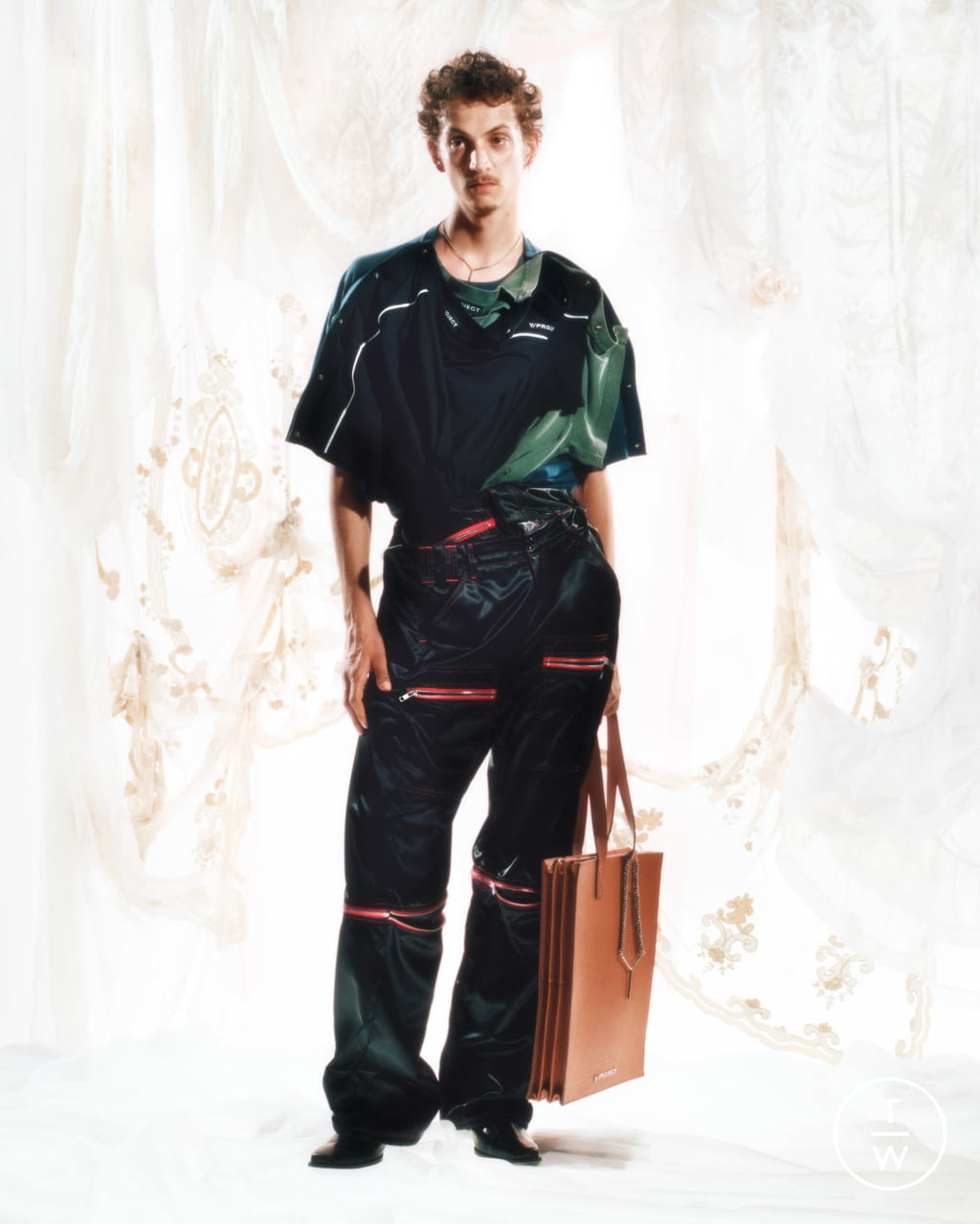 Fashion Week Paris Spring/Summer 2021 look 37 from the Y/PROJECT collection 男装