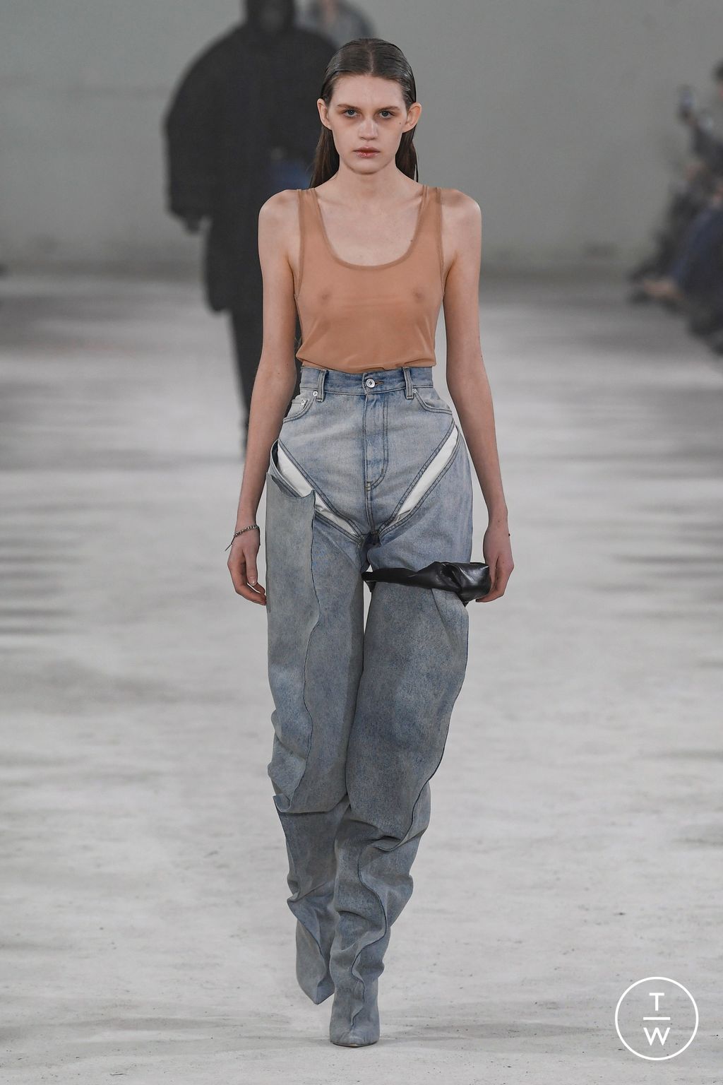 Fashion Week Paris Fall/Winter 2023 look 1 from the Y/PROJECT collection womenswear