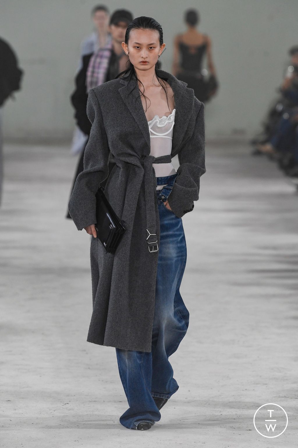 Fashion Week Paris Fall/Winter 2023 look 9 from the Y/PROJECT collection 女装