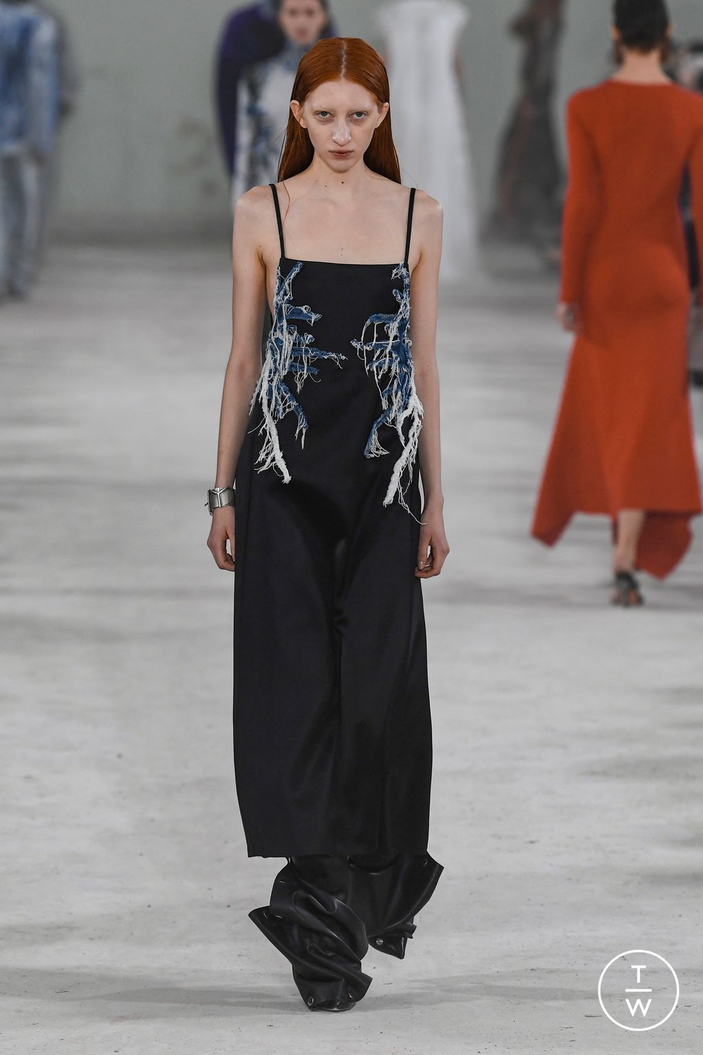 Fashion Week Paris Fall/Winter 2023 look 27 from the Y/PROJECT collection 女装