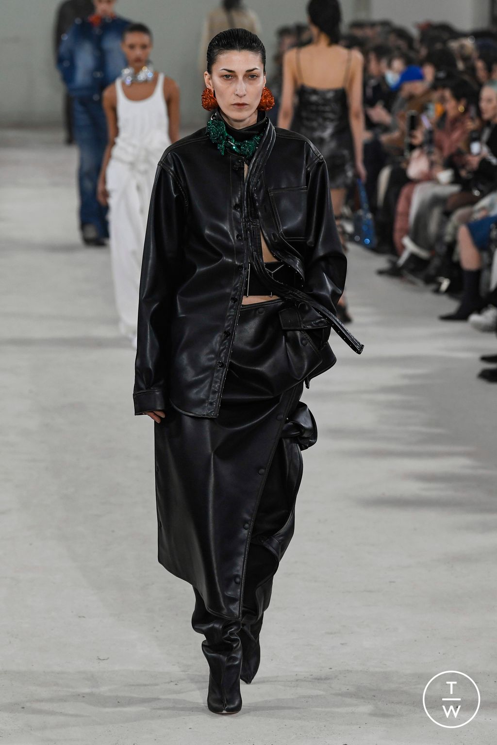 Fashion Week Paris Fall/Winter 2023 look 44 from the Y/PROJECT collection womenswear