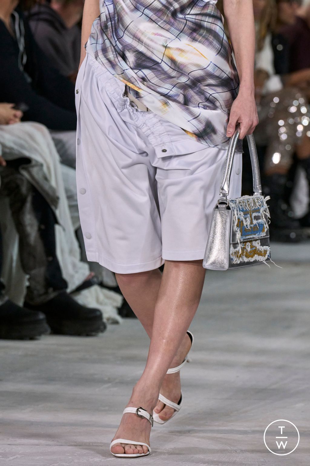 Fashion Week Paris Spring/Summer 2024 look 7 from the Y/PROJECT collection womenswear accessories