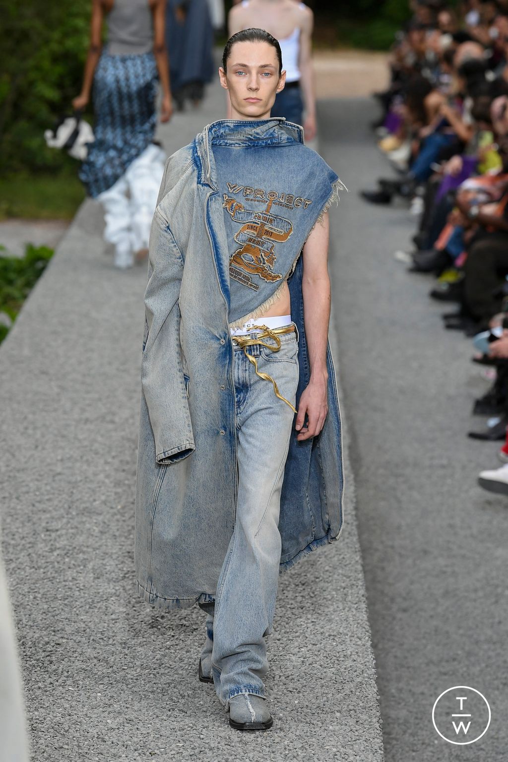 Fashion Week Paris Spring/Summer 2023 look 13 from the Y/PROJECT collection 男装