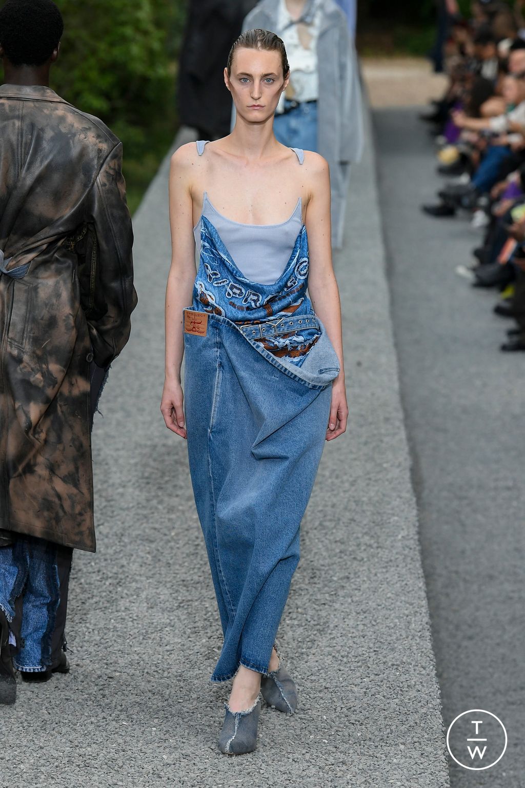 Fashion Week Paris Spring/Summer 2023 look 18 de la collection Y/PROJECT menswear
