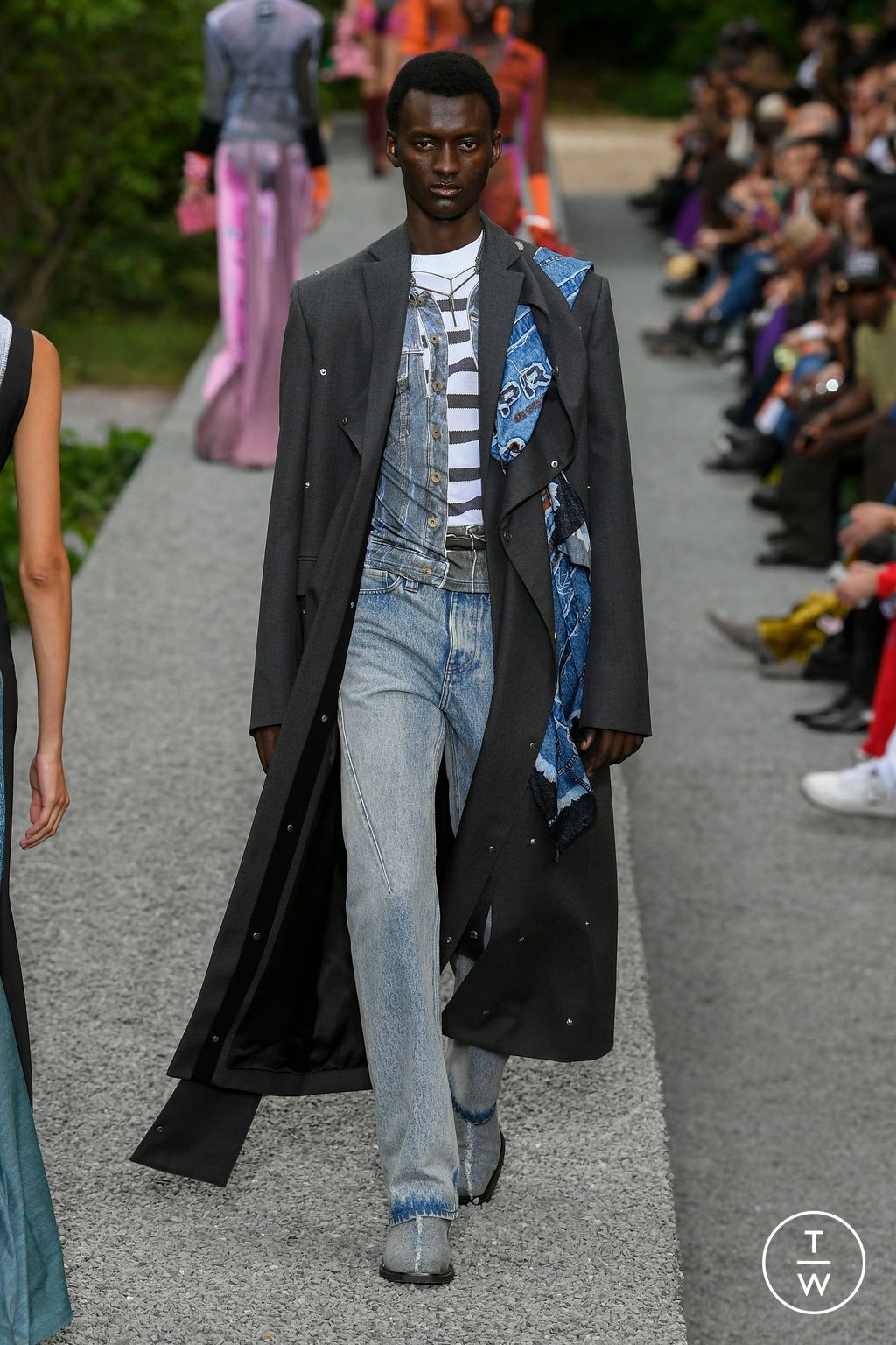 Fashion Week Paris Spring/Summer 2023 look 30 from the Y/PROJECT collection menswear