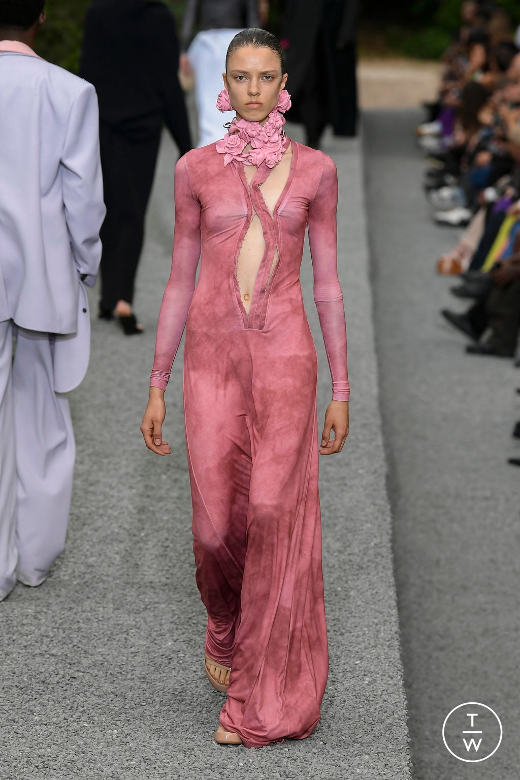 Fashion Week Paris Spring/Summer 2023 look 56 de la collection Y/PROJECT menswear