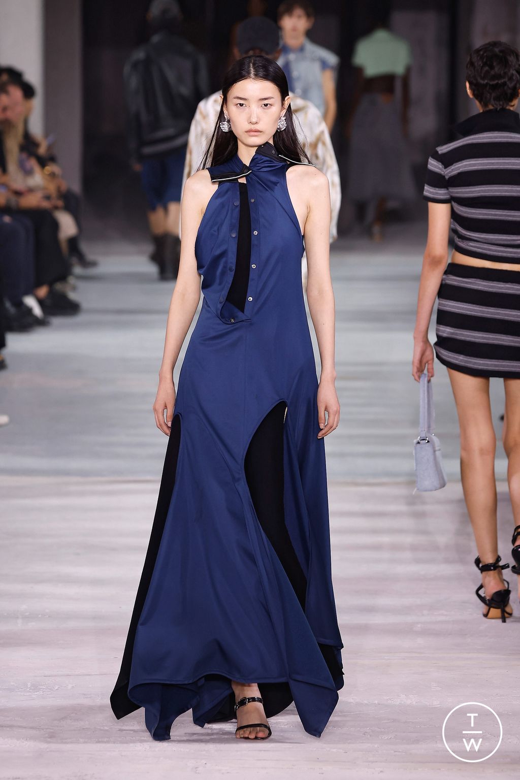 Fashion Week Paris Spring/Summer 2024 look 14 from the Y/PROJECT collection womenswear