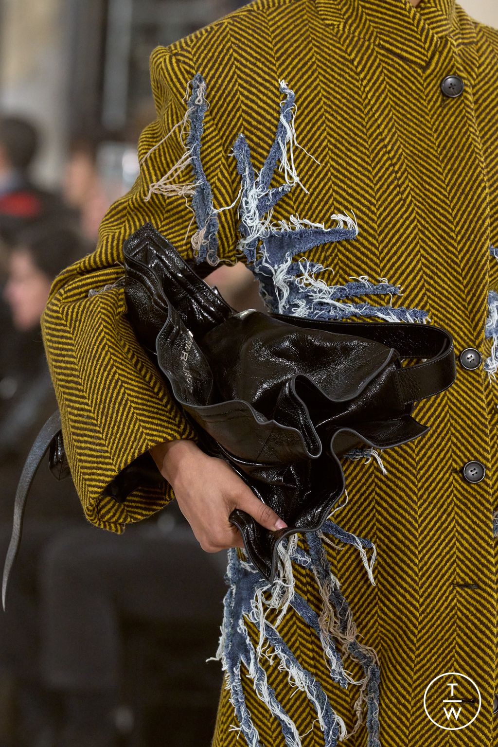 Fashion Week Paris Fall/Winter 2023 look 48 from the Y/PROJECT collection womenswear accessories