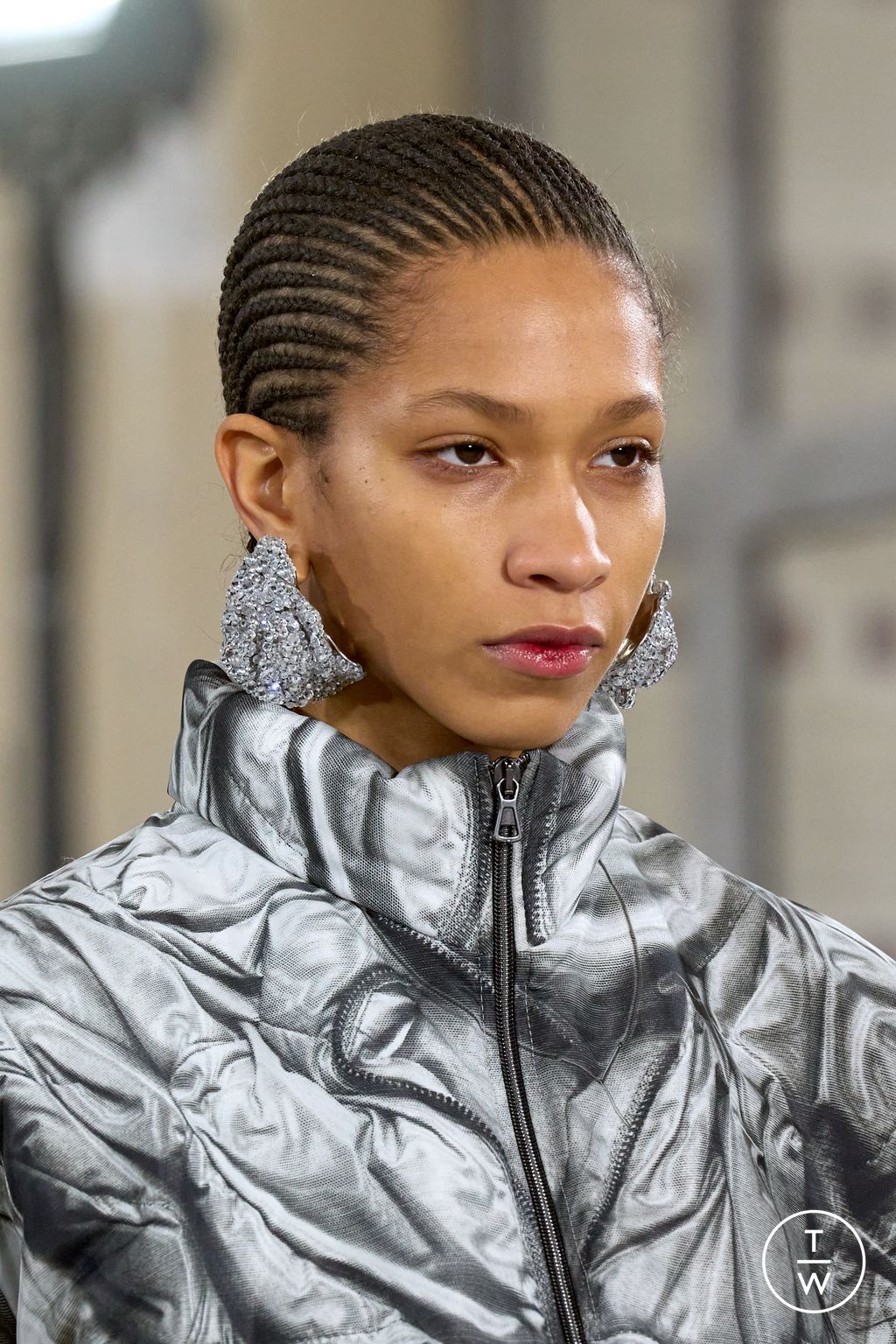 Fashion Week Paris Fall/Winter 2023 look 71 from the Y/PROJECT collection womenswear accessories