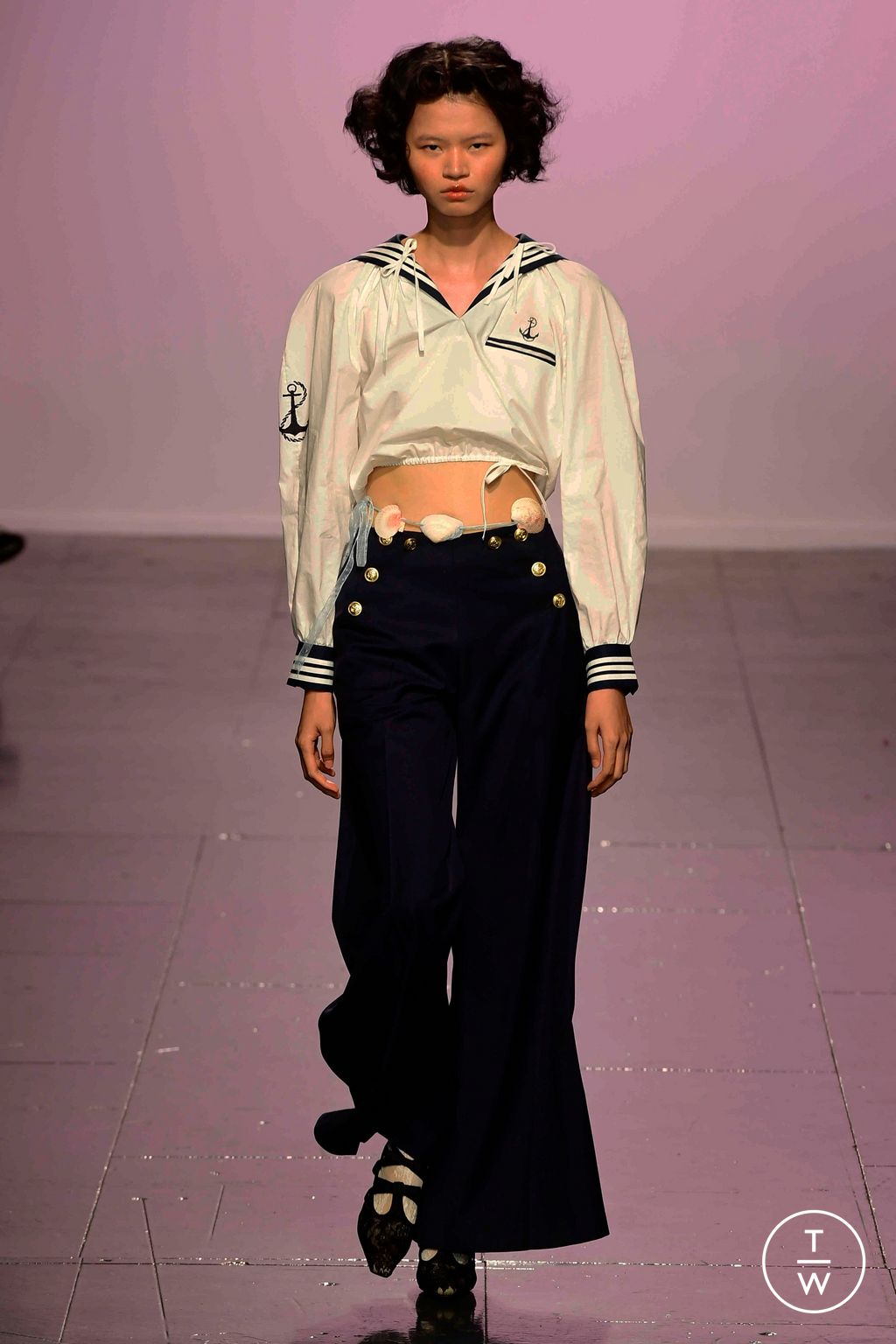 Fashion Week London Spring/Summer 2024 look 19 de la collection Yuhan Wang womenswear