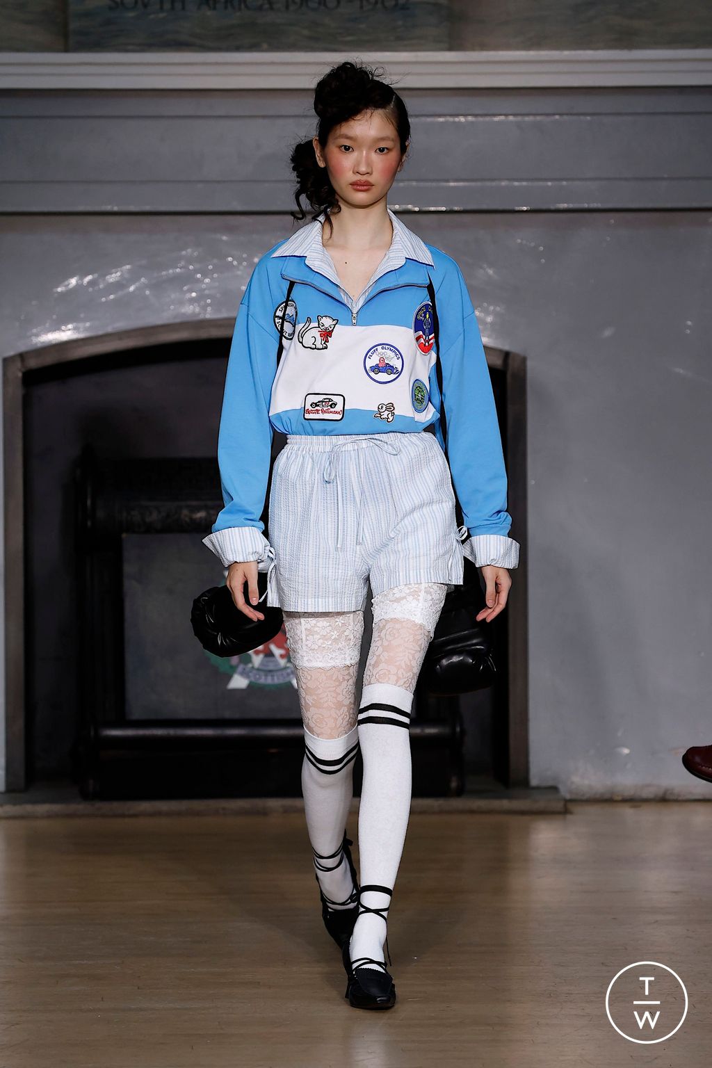 Fashion Week London Spring/Summer 2025 look 6 from the Yuhan Wang collection womenswear