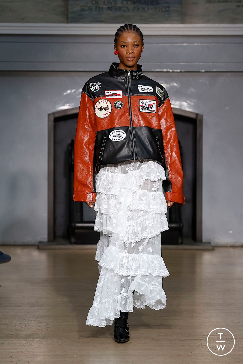 Fashion Week London Spring/Summer 2025 look 13 from the Yuhan Wang collection womenswear