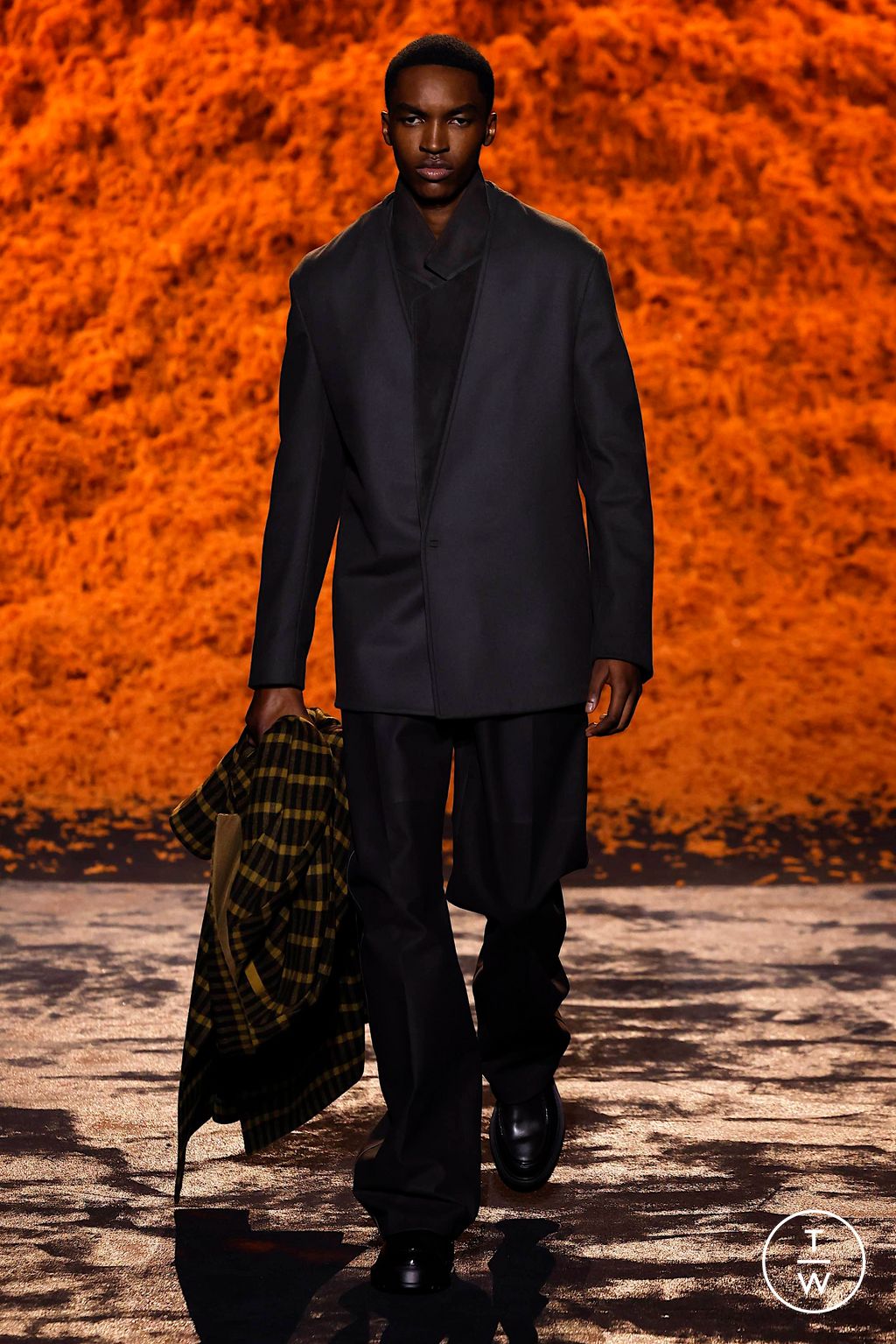 Fashion Week Milan Fall/Winter 2024 look 22 from the ZEGNA collection menswear