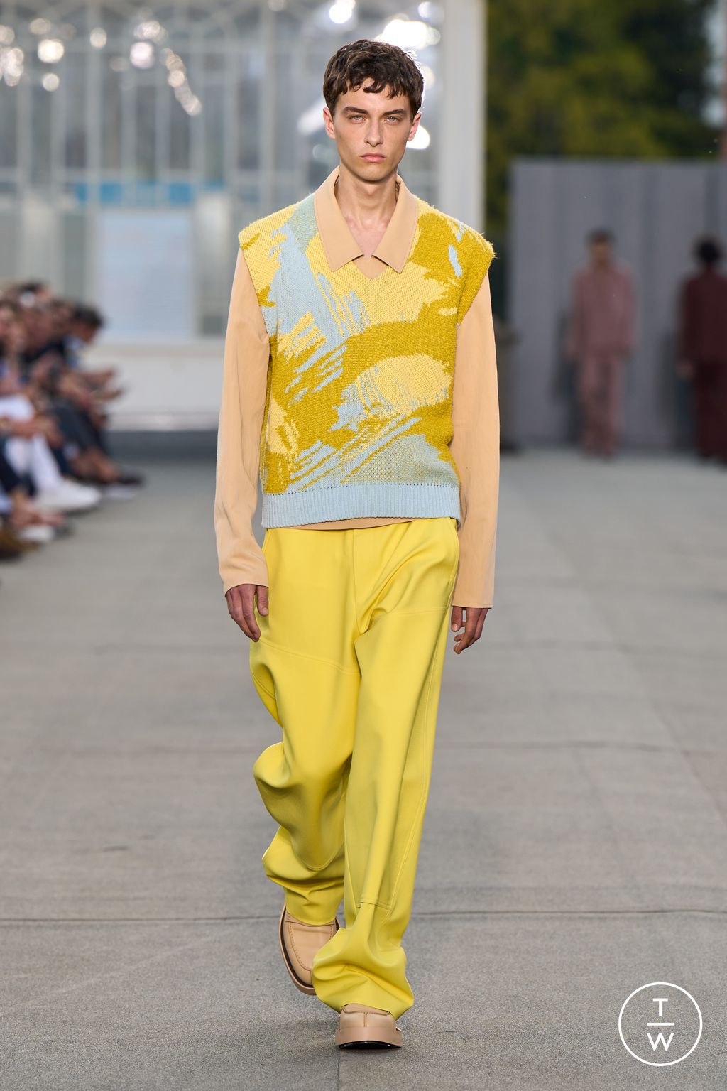 Fashion Week Milan Spring/Summer 2023 look 17 from the ZEGNA collection 男装