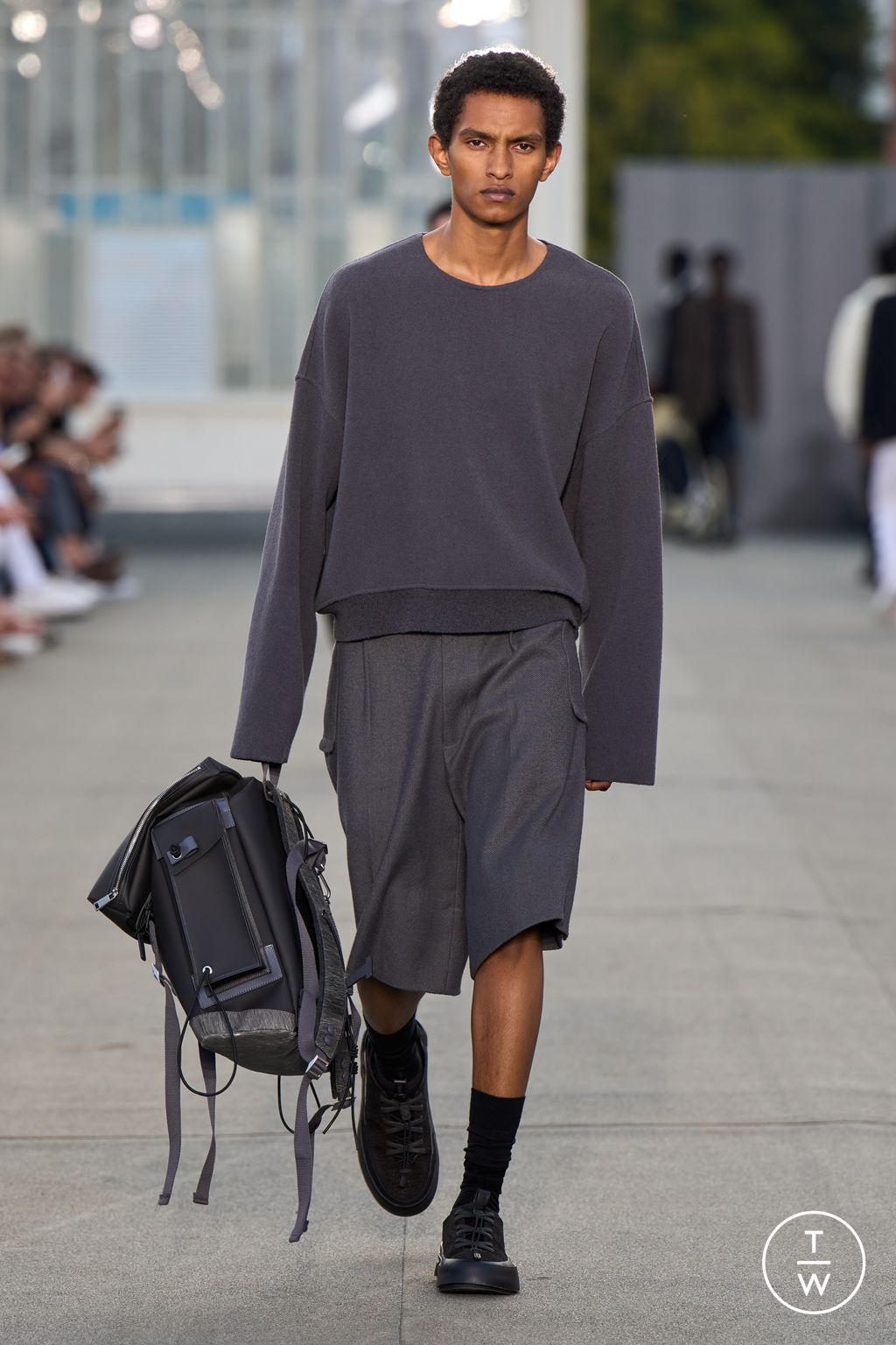 Fashion Week Milan Spring/Summer 2023 look 40 from the ZEGNA collection 男装
