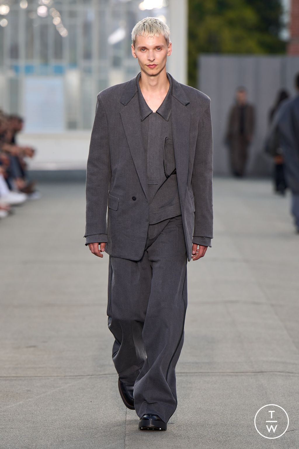 Fashion Week Milan Spring/Summer 2023 look 42 from the ZEGNA collection 男装