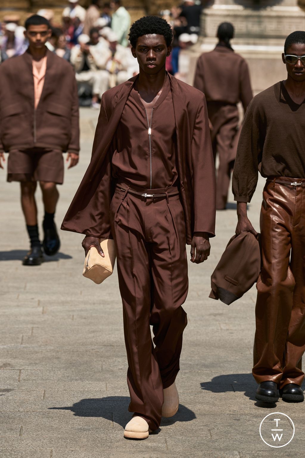 Fashion Week Milan Spring/Summer 2024 look 19 from the ZEGNA collection menswear