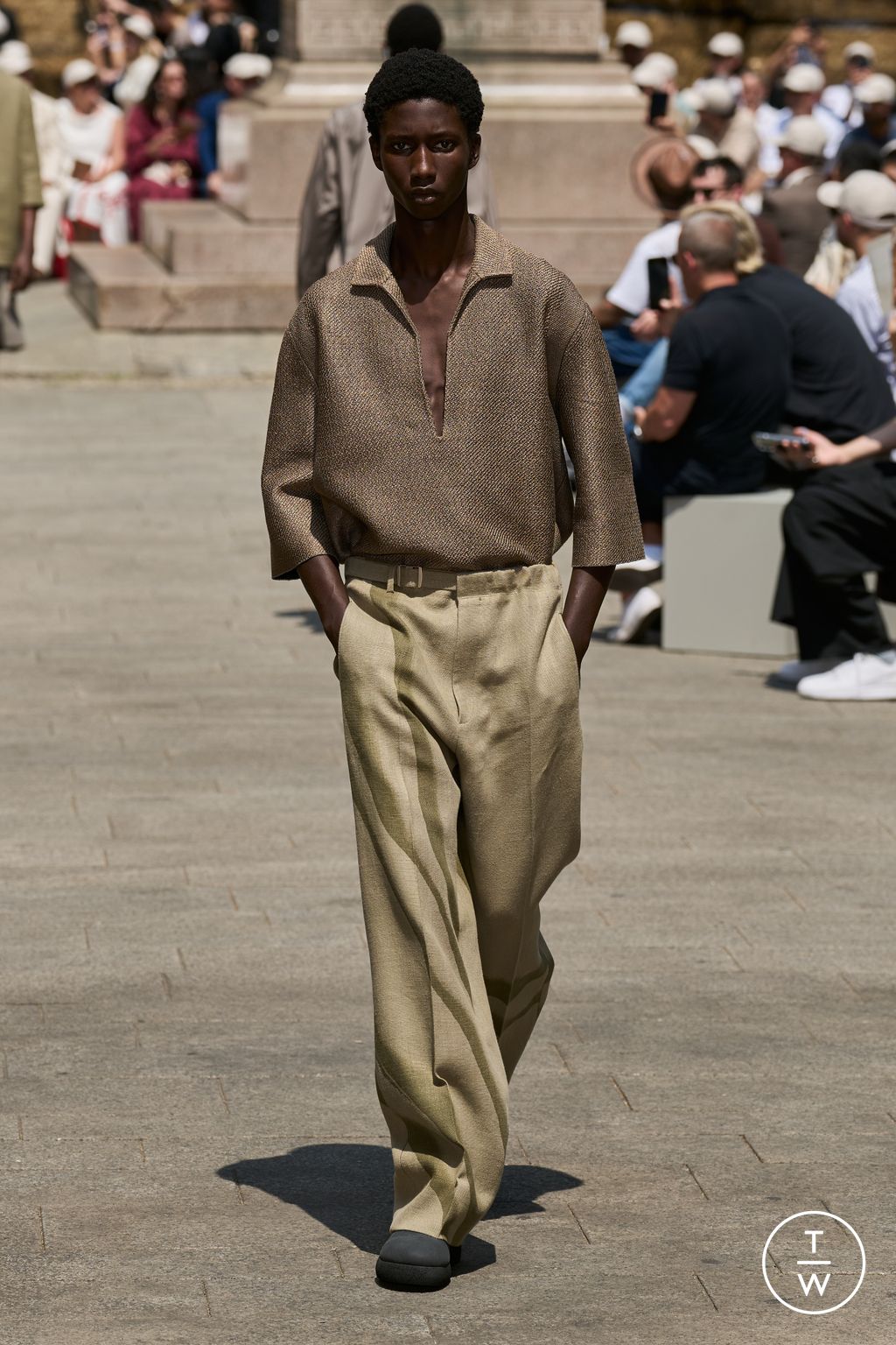 Fashion Week Milan Spring/Summer 2024 look 30 from the ZEGNA collection 男装