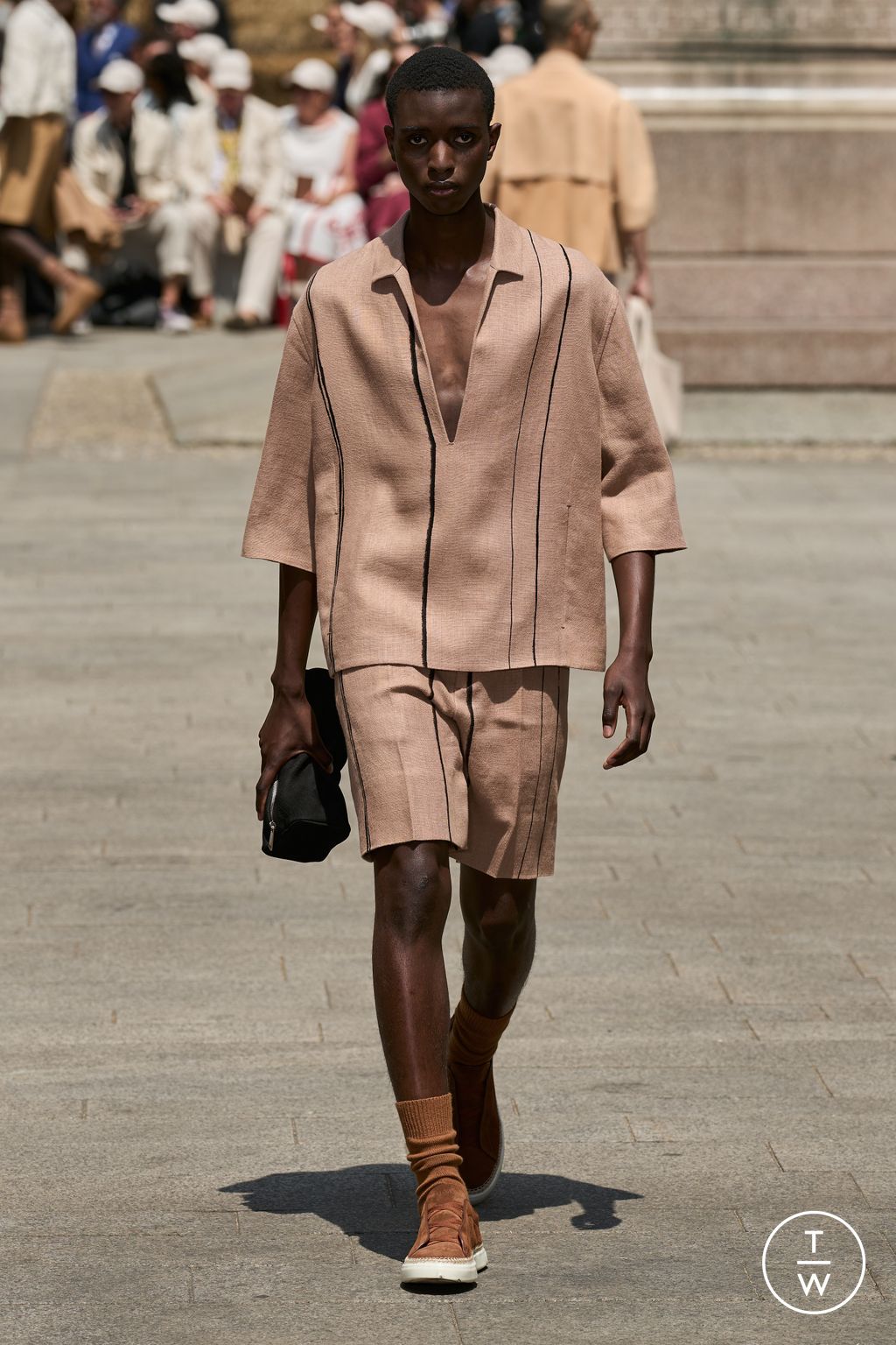 Fashion Week Milan Spring/Summer 2024 look 47 from the ZEGNA collection menswear