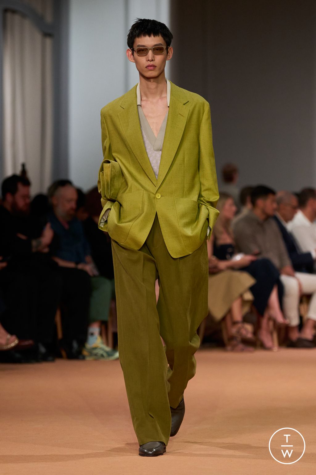 Fashion Week Milan Spring/Summer 2026 look 16 de la collection ZEGNA menswear