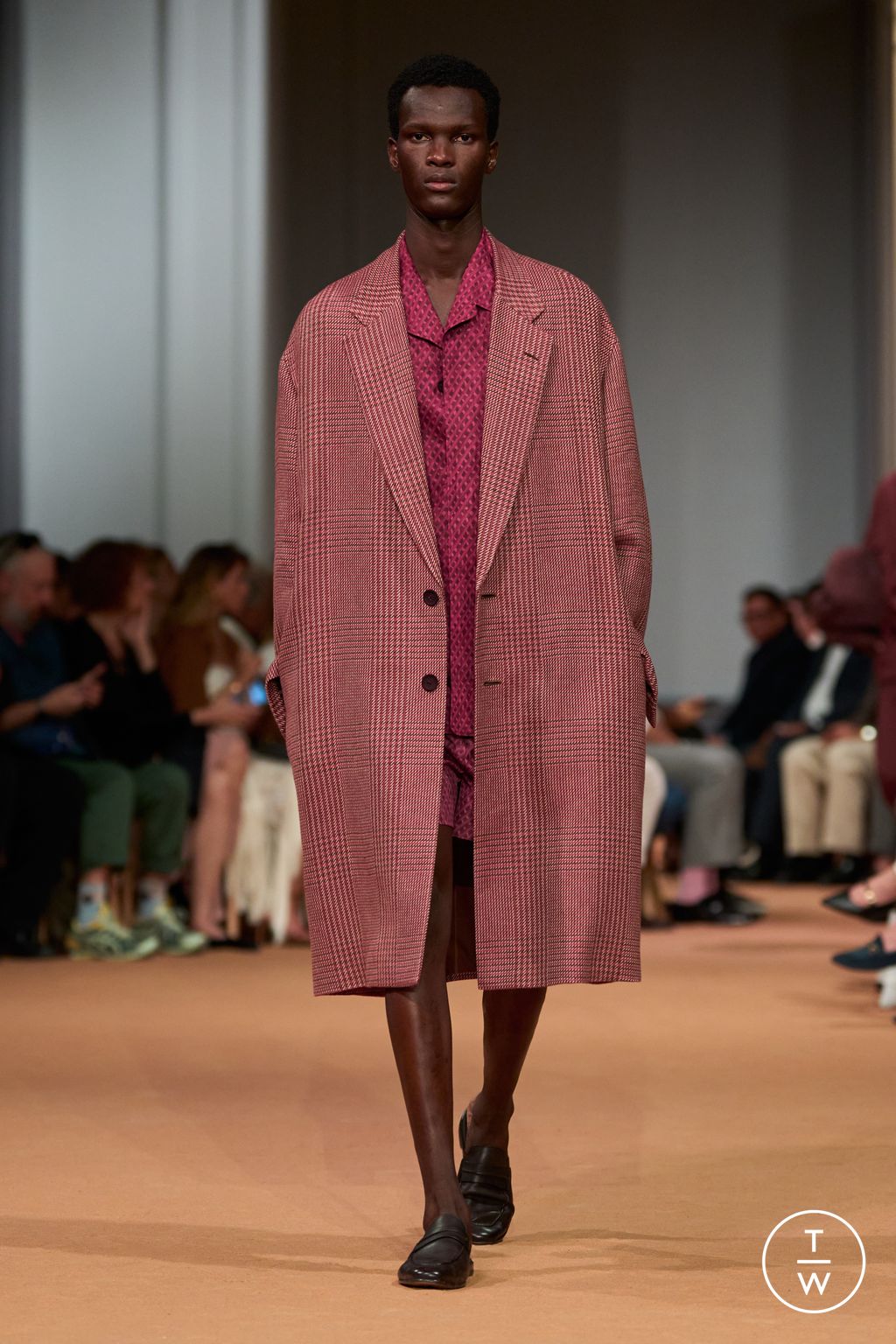Fashion Week Milan Spring/Summer 2026 look 57 from the ZEGNA collection menswear