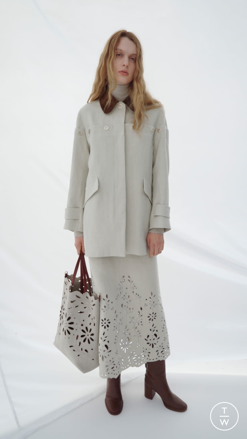 Fashion Week Paris Resort 2022 look 13 from the Chloé collection womenswear