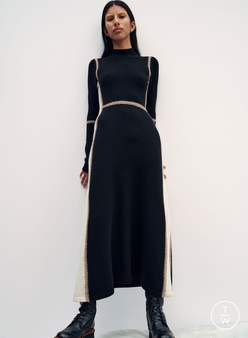 Fashion Week Paris Resort 2023 look 25 from the Chloé collection womenswear