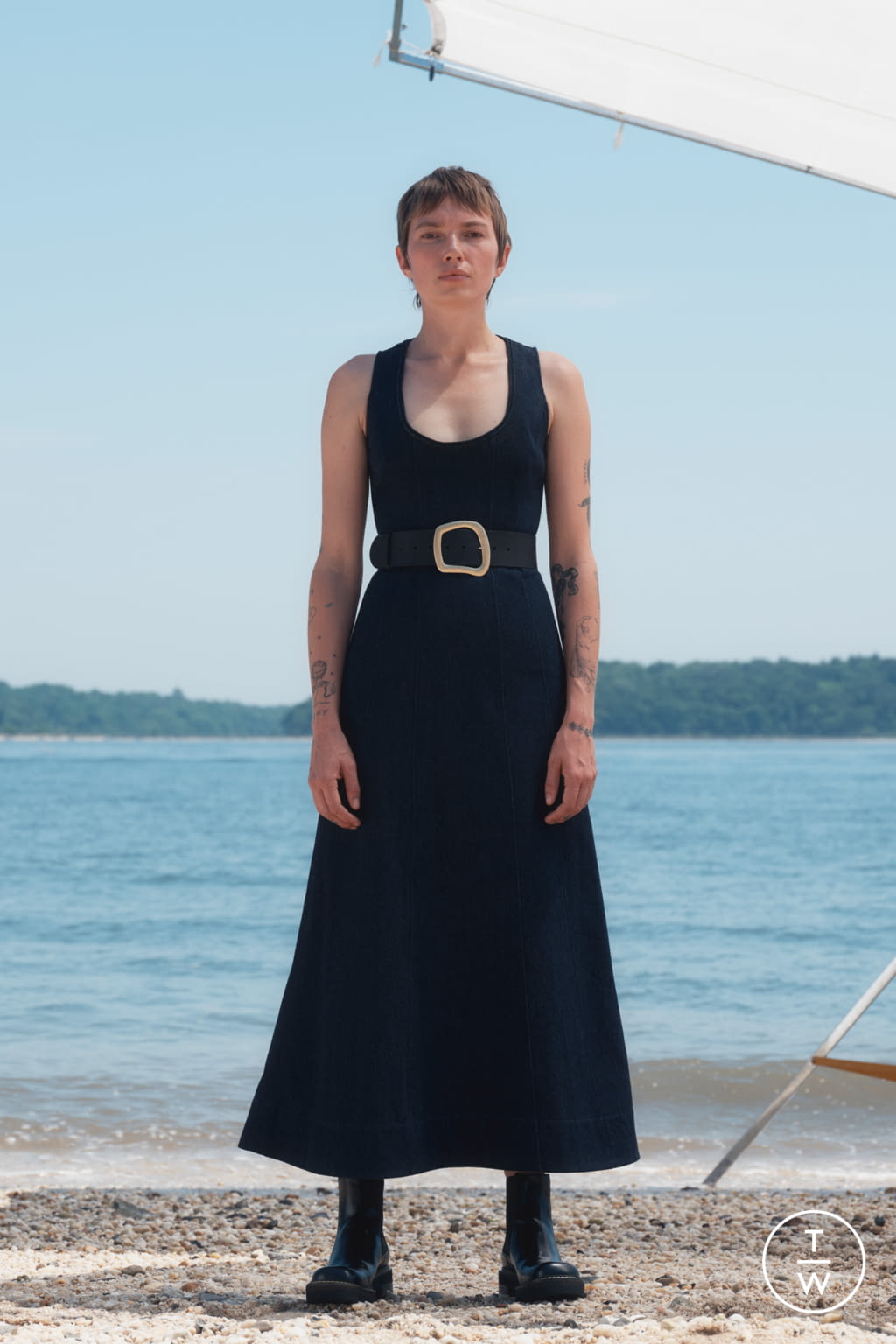 Fashion Week New York Resort 2022 look 19 from the Gabriela Hearst collection womenswear