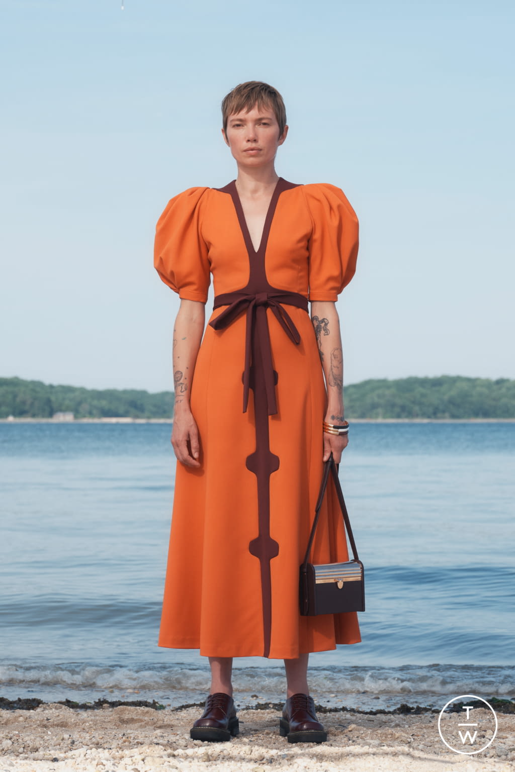 Fashion Week New York Resort 2022 look 33 from the Gabriela Hearst collection womenswear