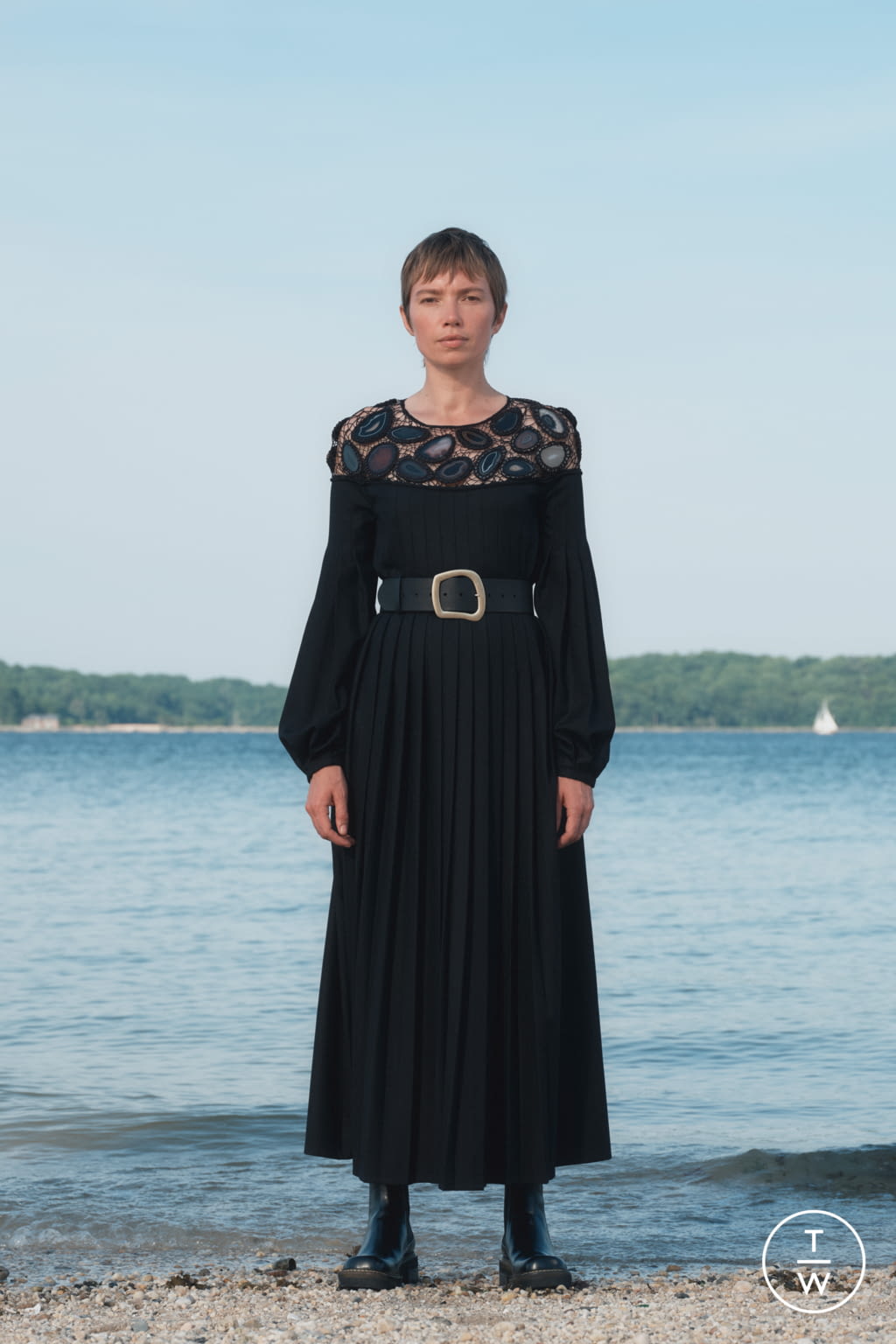 Fashion Week New York Resort 2022 look 35 from the Gabriela Hearst collection womenswear