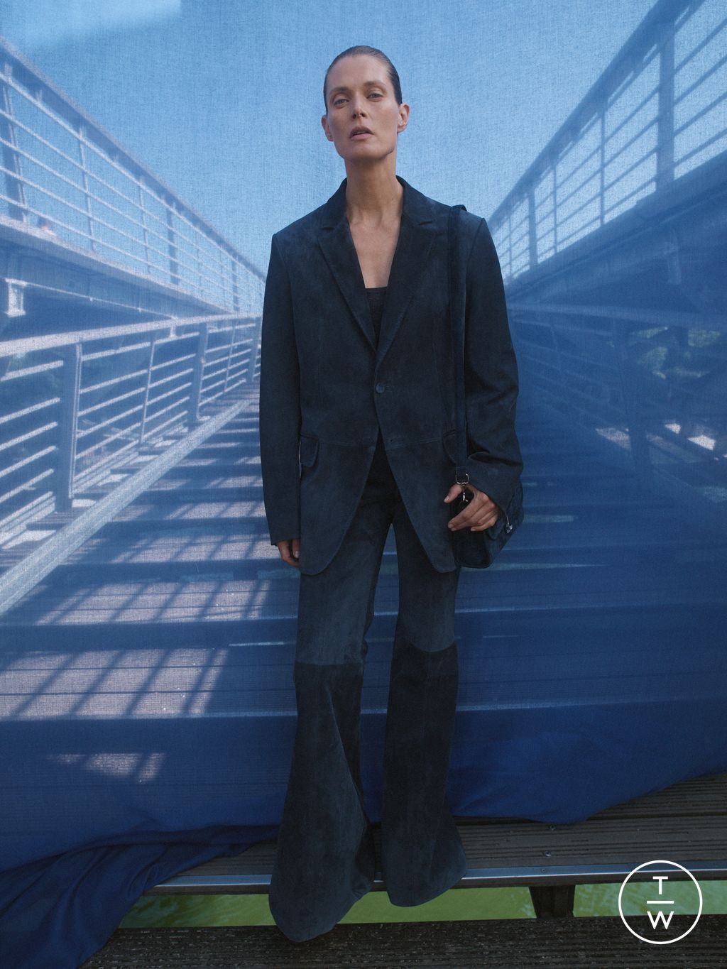 Fashion Week Paris Resort 2026 look 1 from the Gabriela Hearst collection womenswear