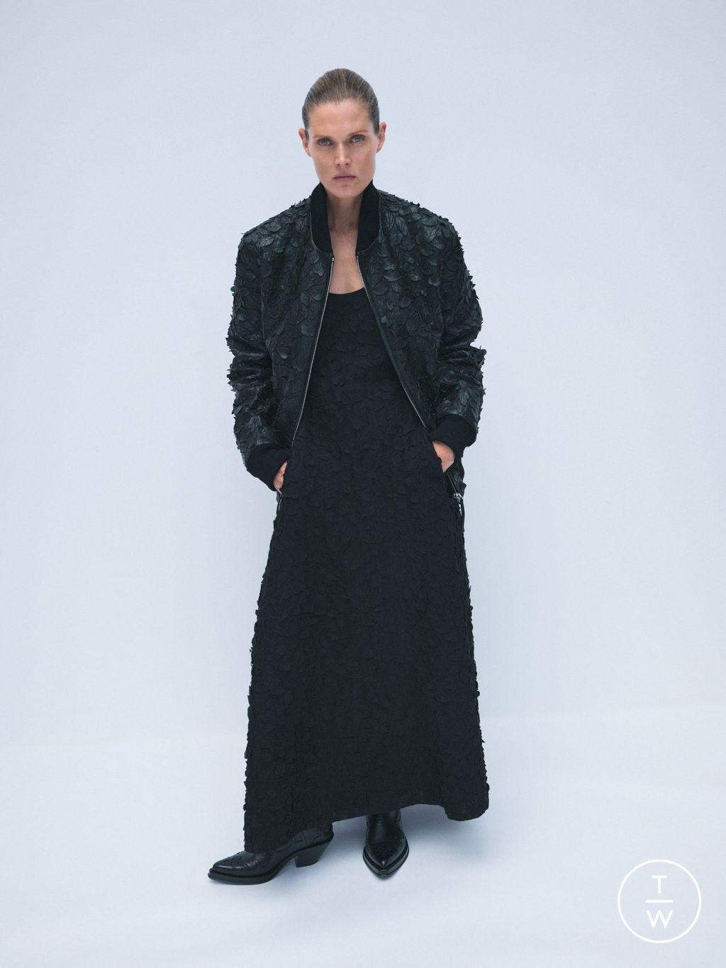 Fashion Week Paris Resort 2026 look 38 from the Gabriela Hearst collection womenswear
