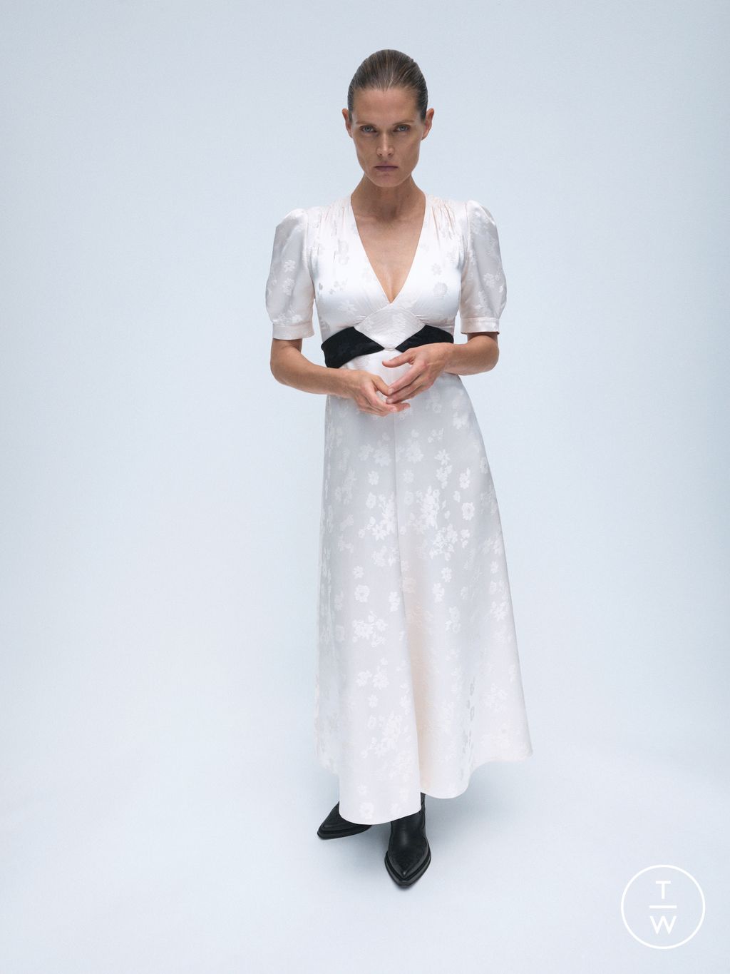 Fashion Week Paris Resort 2026 look 41 from the Gabriela Hearst collection womenswear