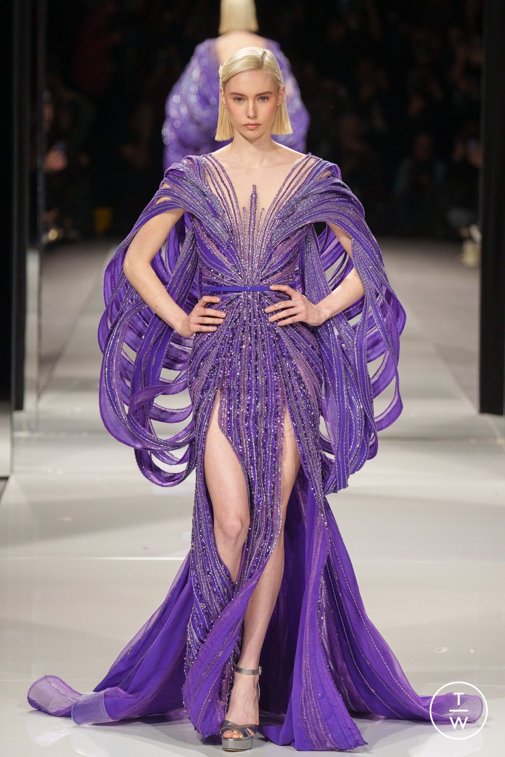 Fashion Week Paris Spring/Summer 2024 look 10 de la collection Ziad Nakad couture