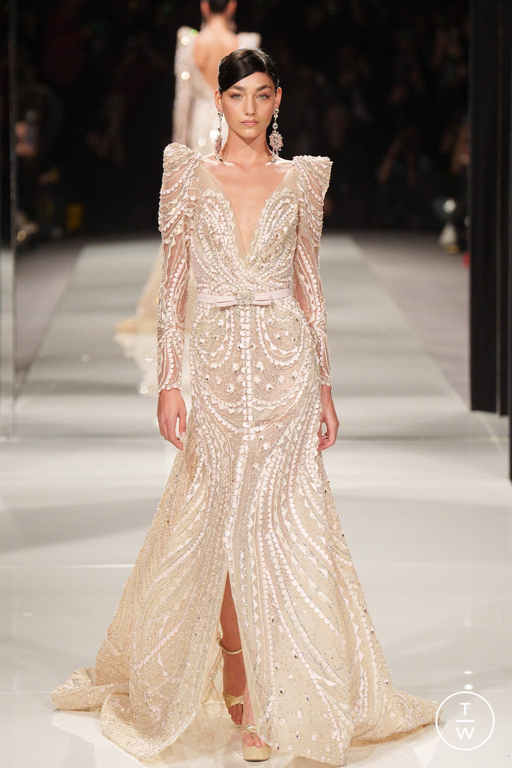 Fashion Week Paris Spring/Summer 2024 look 36 from the Ziad Nakad collection couture