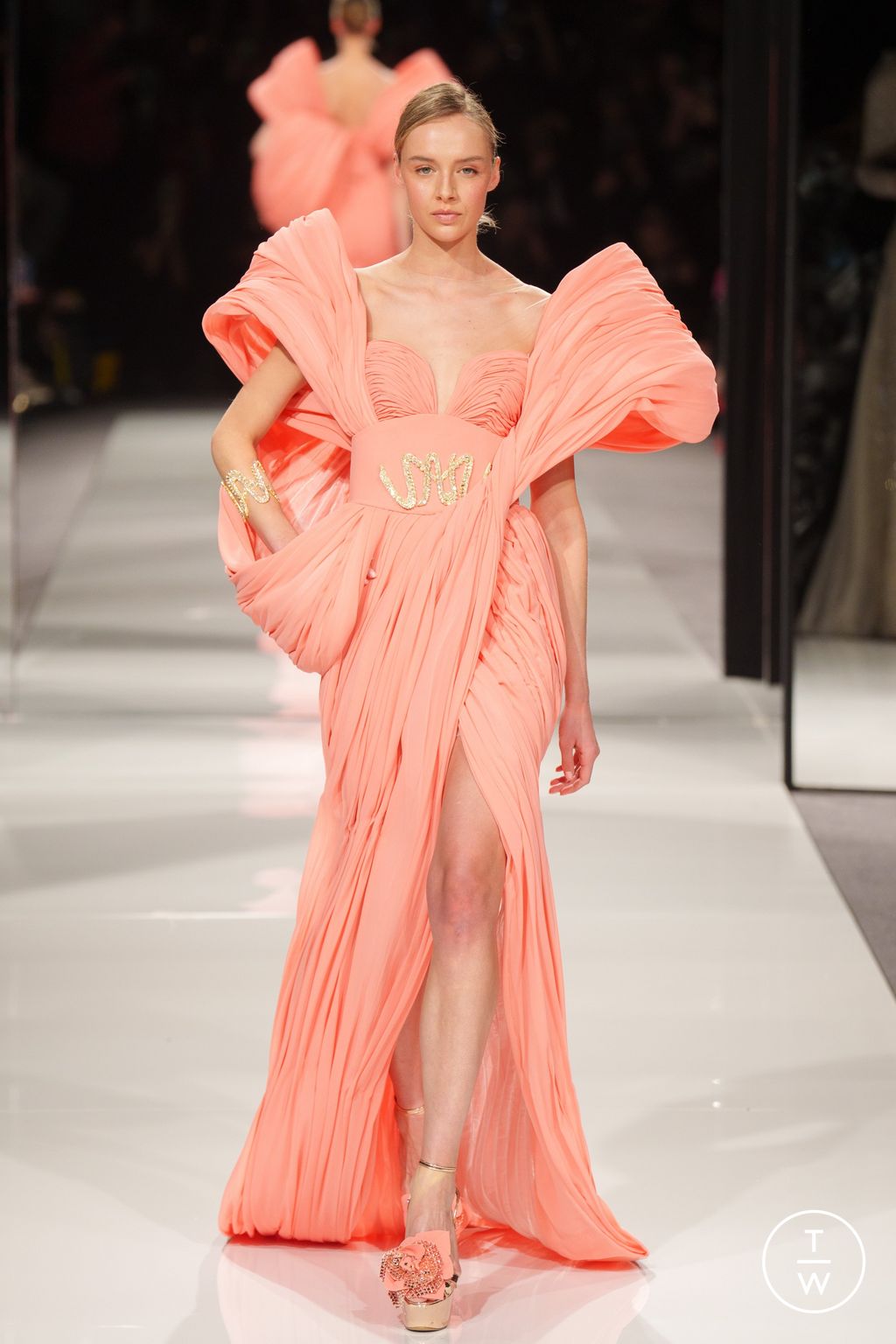 Fashion Week Paris Spring/Summer 2024 look 43 from the Ziad Nakad collection couture